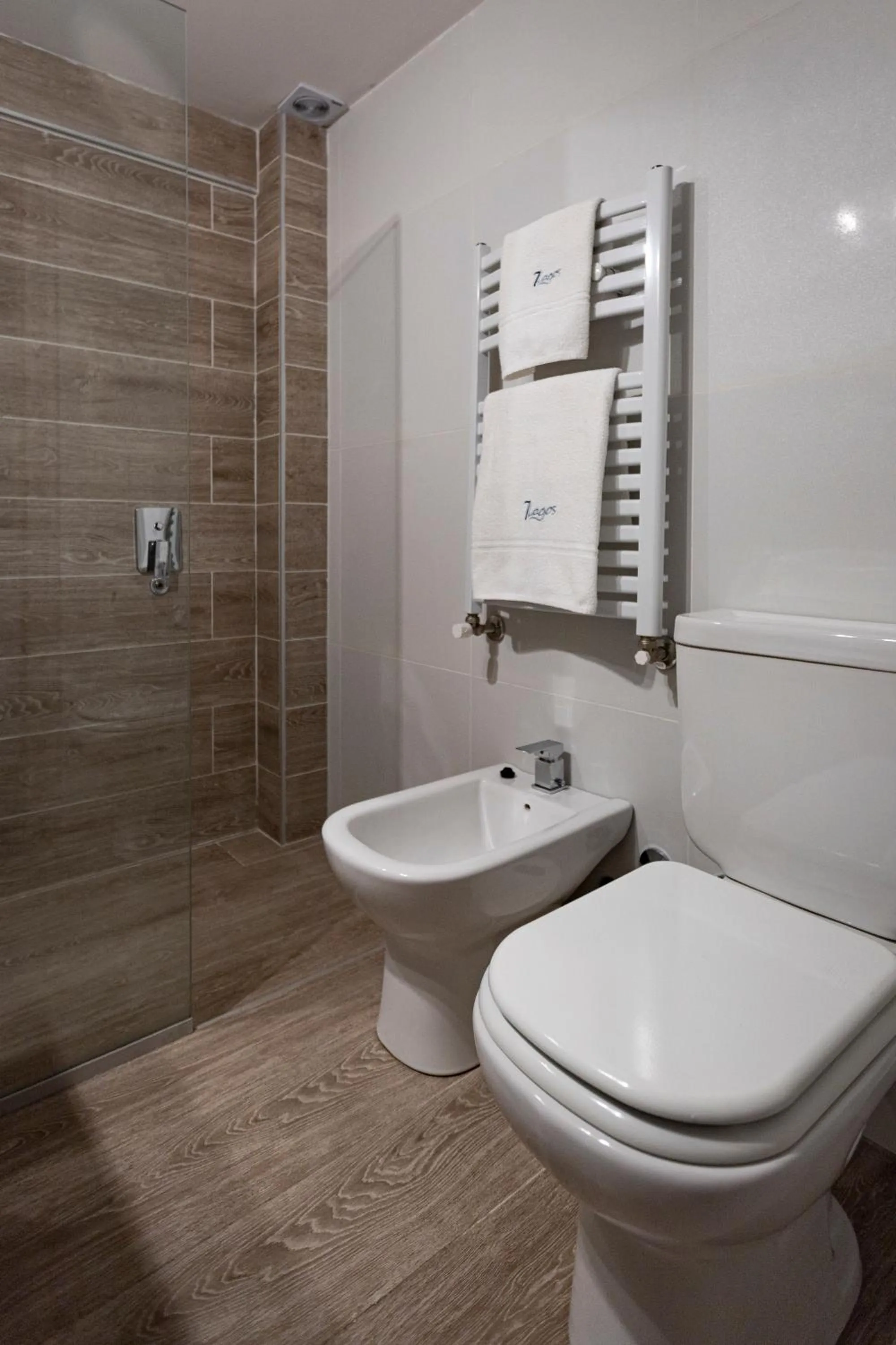 Bathroom in Hotel 7 Lagos