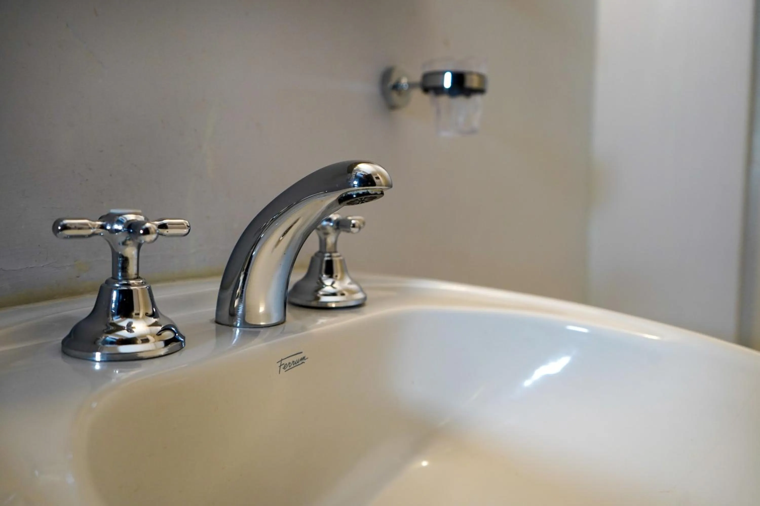 Bathroom in Hotel 7 Lagos