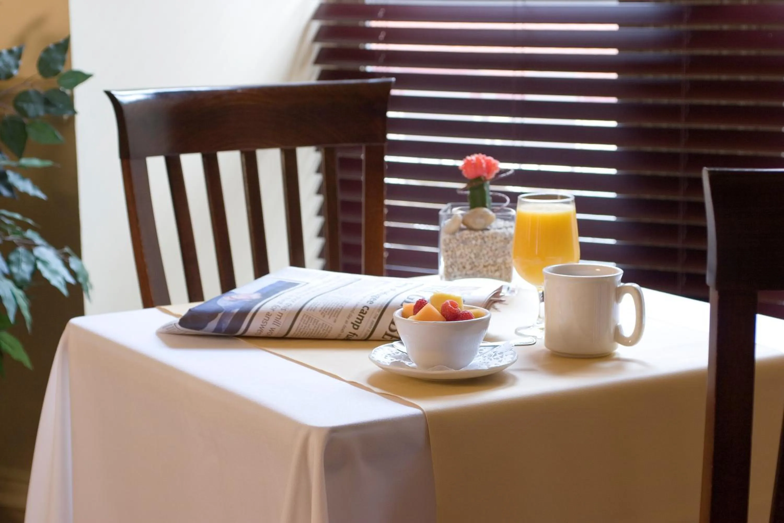 Restaurant/places to eat, Bed in The Halliburton