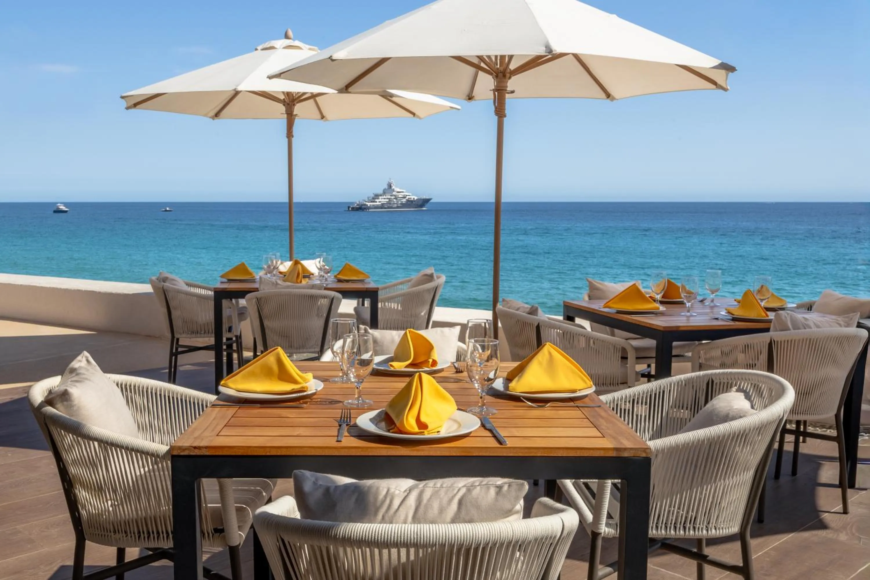 Restaurant/places to eat in Villa del Palmar Beach Resort & Spa