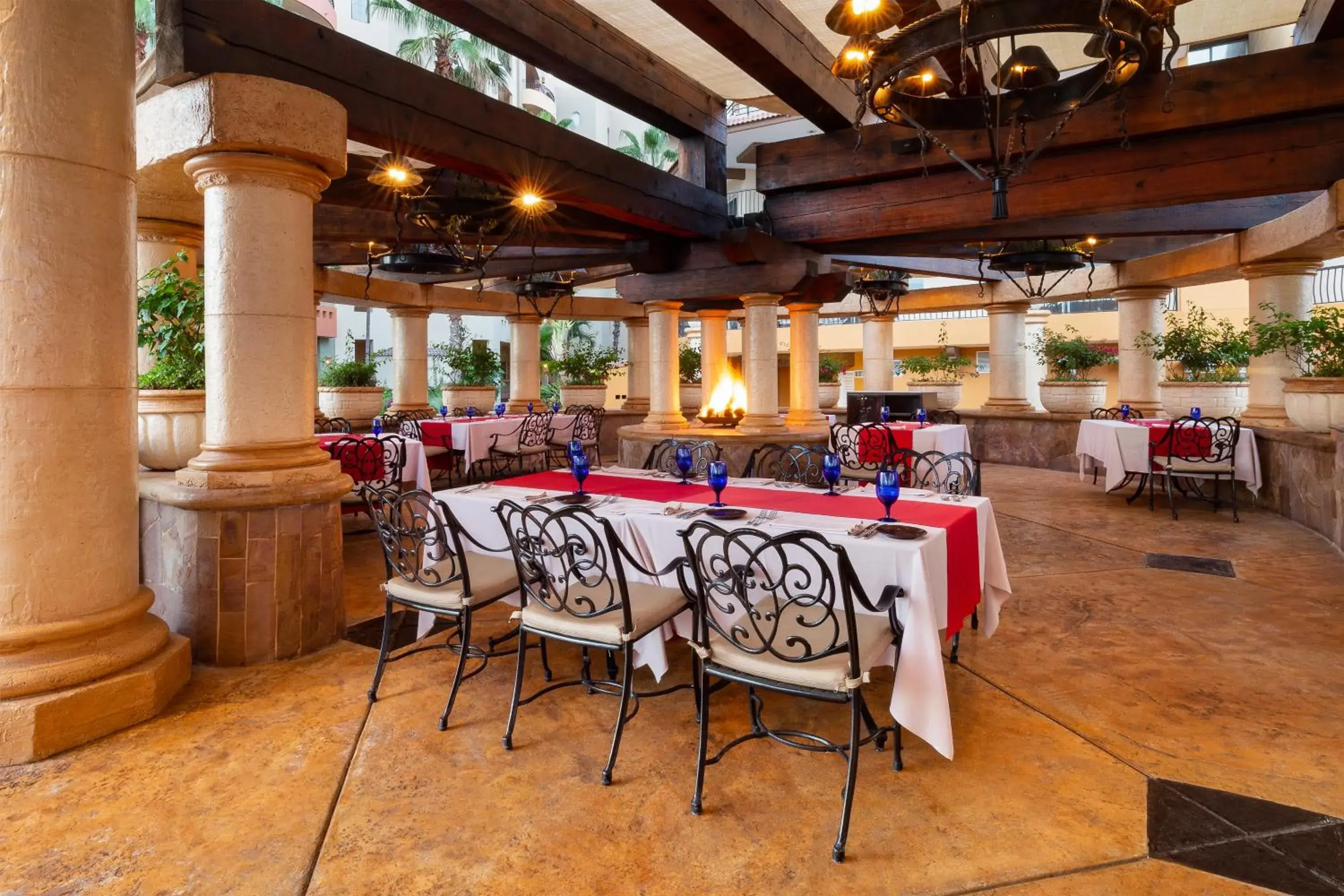 Restaurant/places to eat in Villa del Palmar Beach Resort & Spa Restaurant/places to eat in Villa del Palmar Beach Resort & Spa