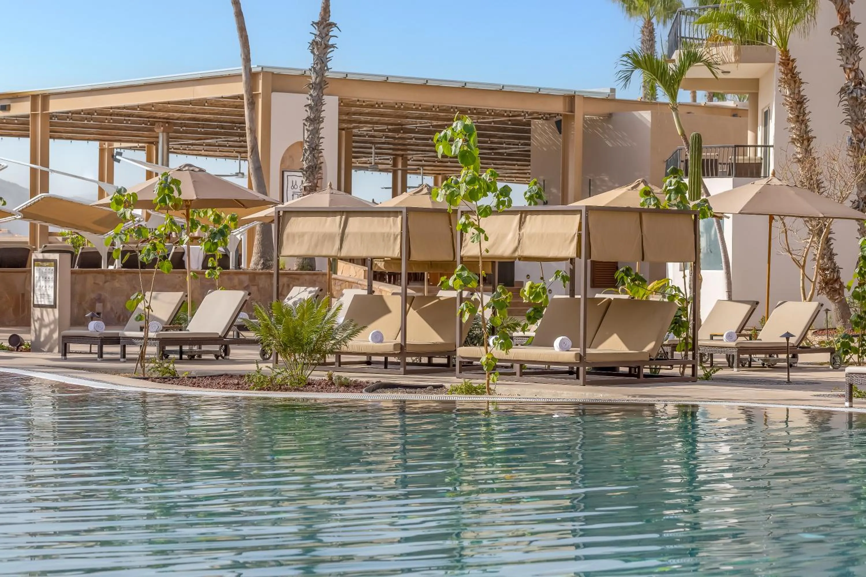 Swimming pool in Villa del Palmar Beach Resort & Spa