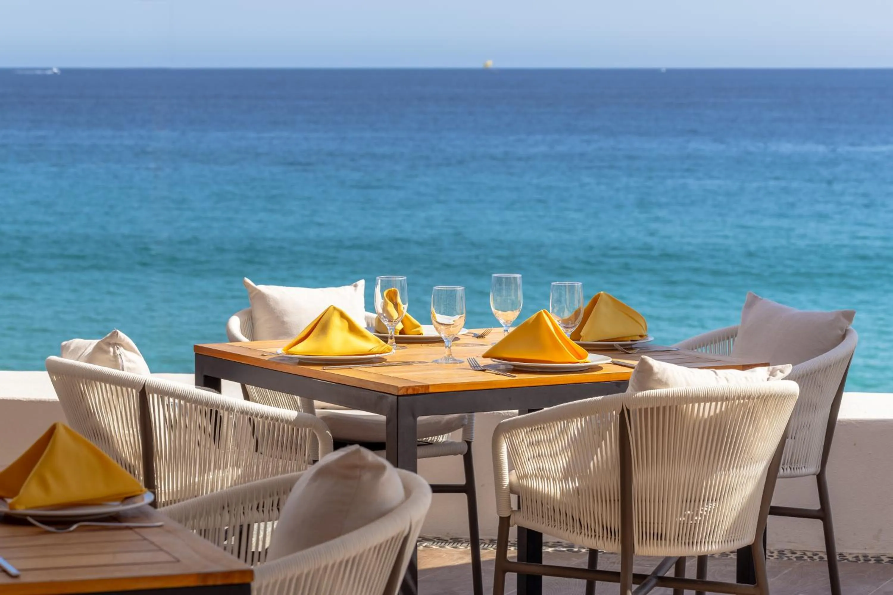 Restaurant/places to eat in Villa del Palmar Beach Resort & Spa