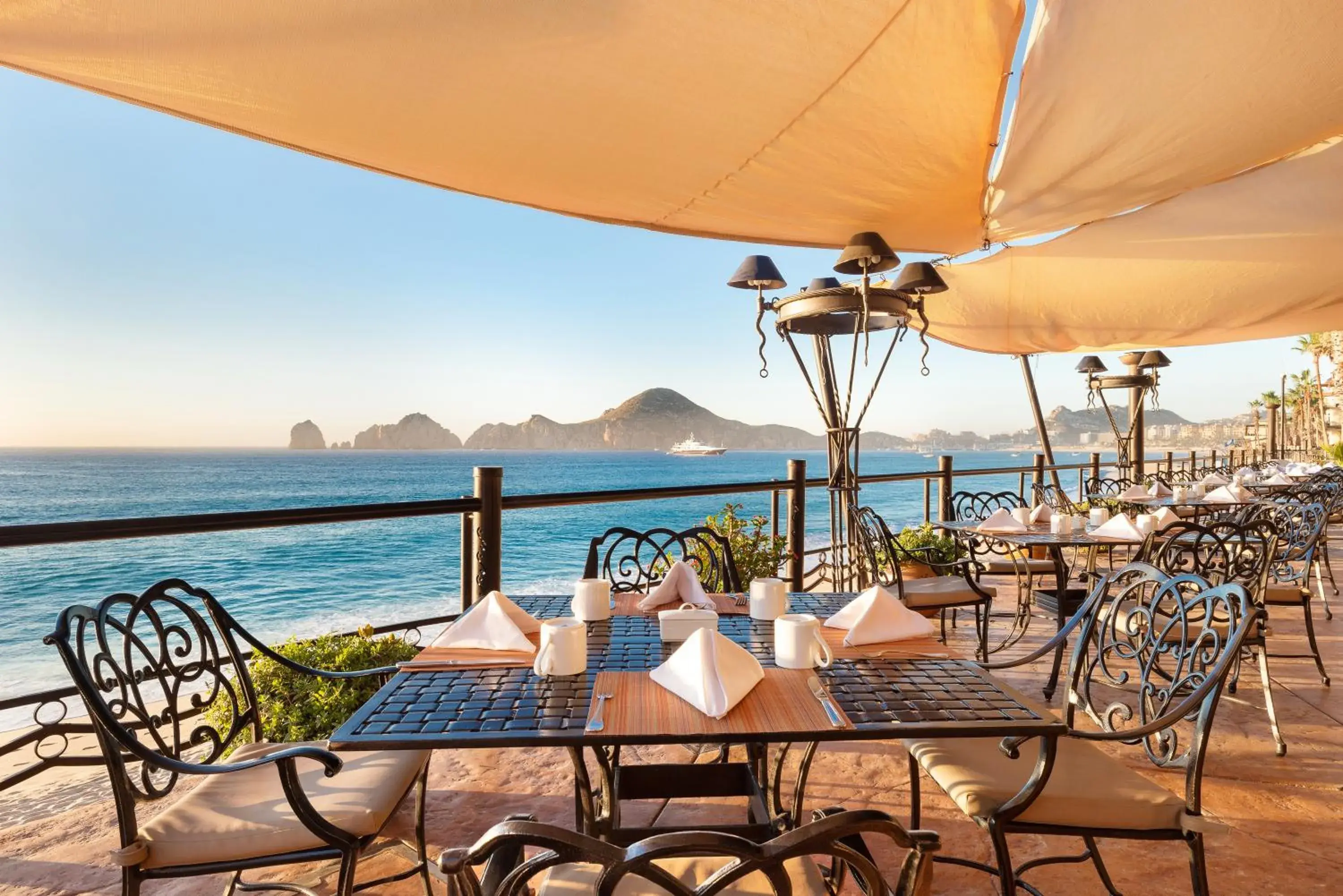 Restaurant/places to eat in Villa del Palmar Beach Resort & Spa Restaurant/places to eat in Villa del Palmar Beach Resort & Spa