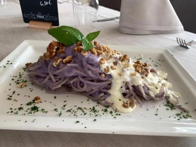 Food in Auberge La Veranda