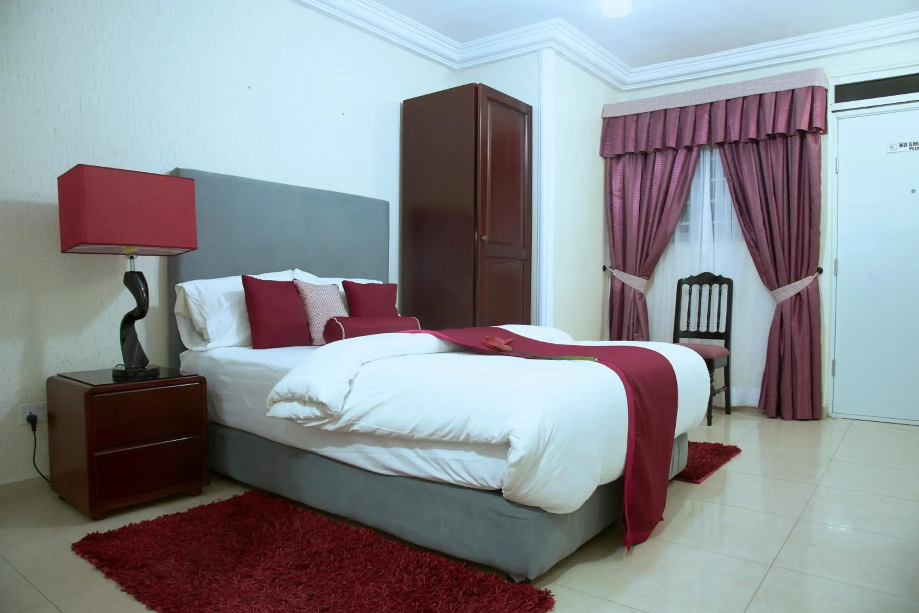 Economy Double Room in The Ritzz Exclusive Guest House Economy Double Room in The Ritzz Exclusive Guest House