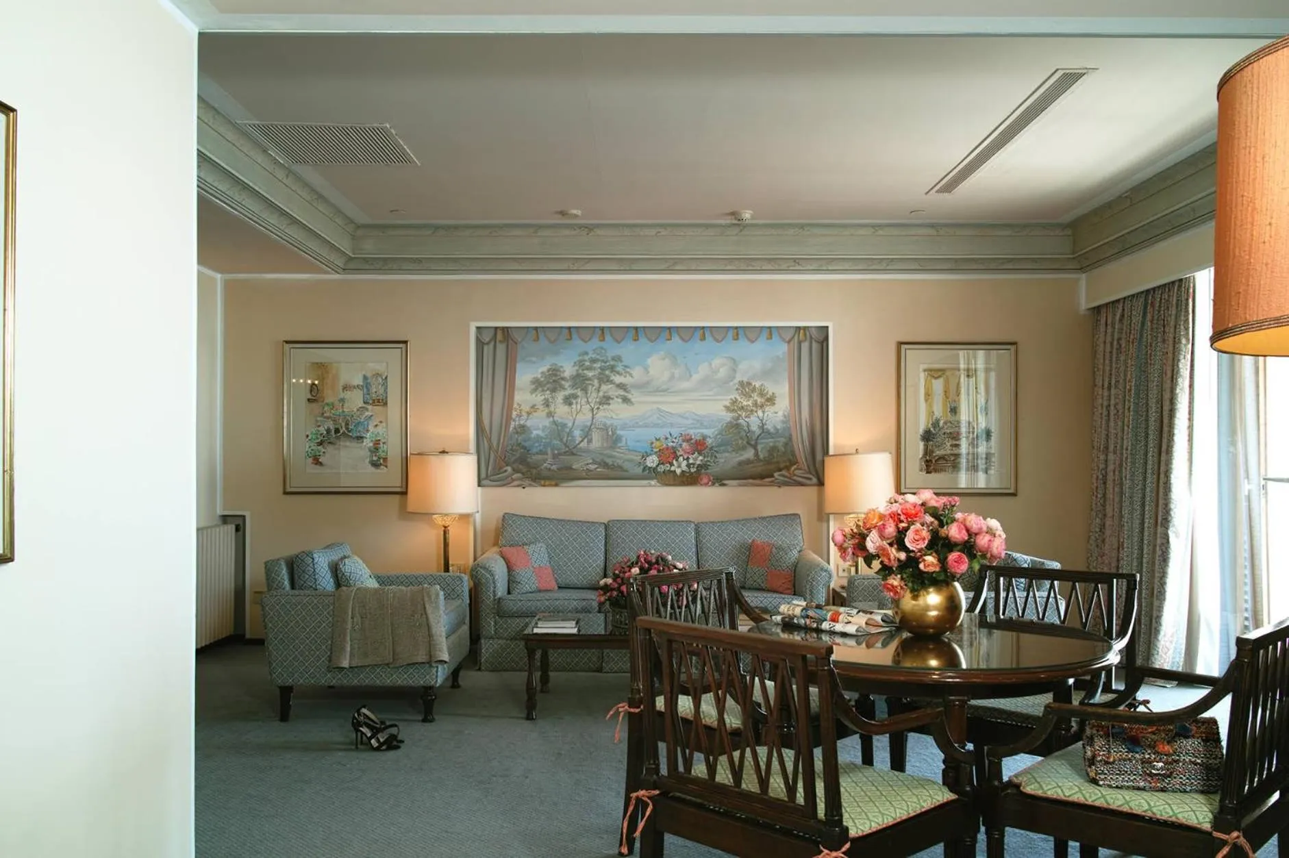 Bedroom in Hotel Al Bustan