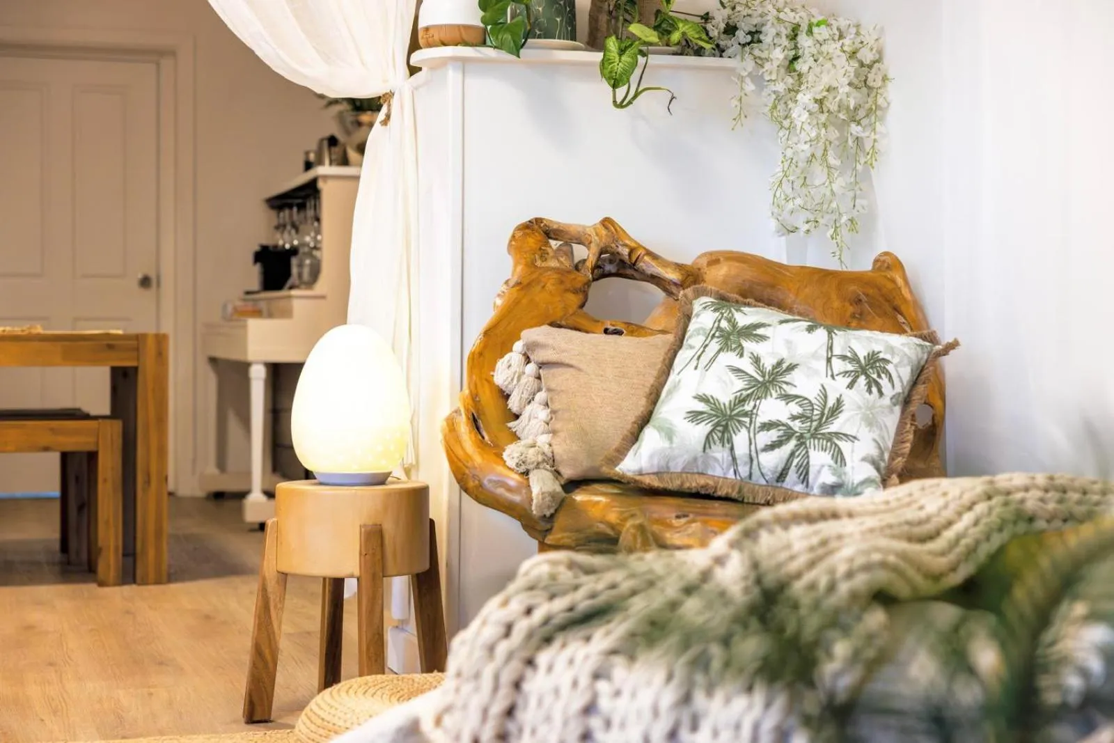 Communal lounge/ TV room in Barossa Palms Motel