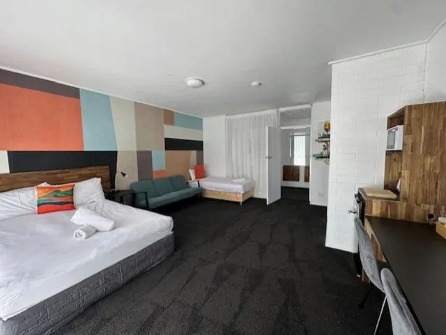 Bedroom, Bed in Lyndoch Hill