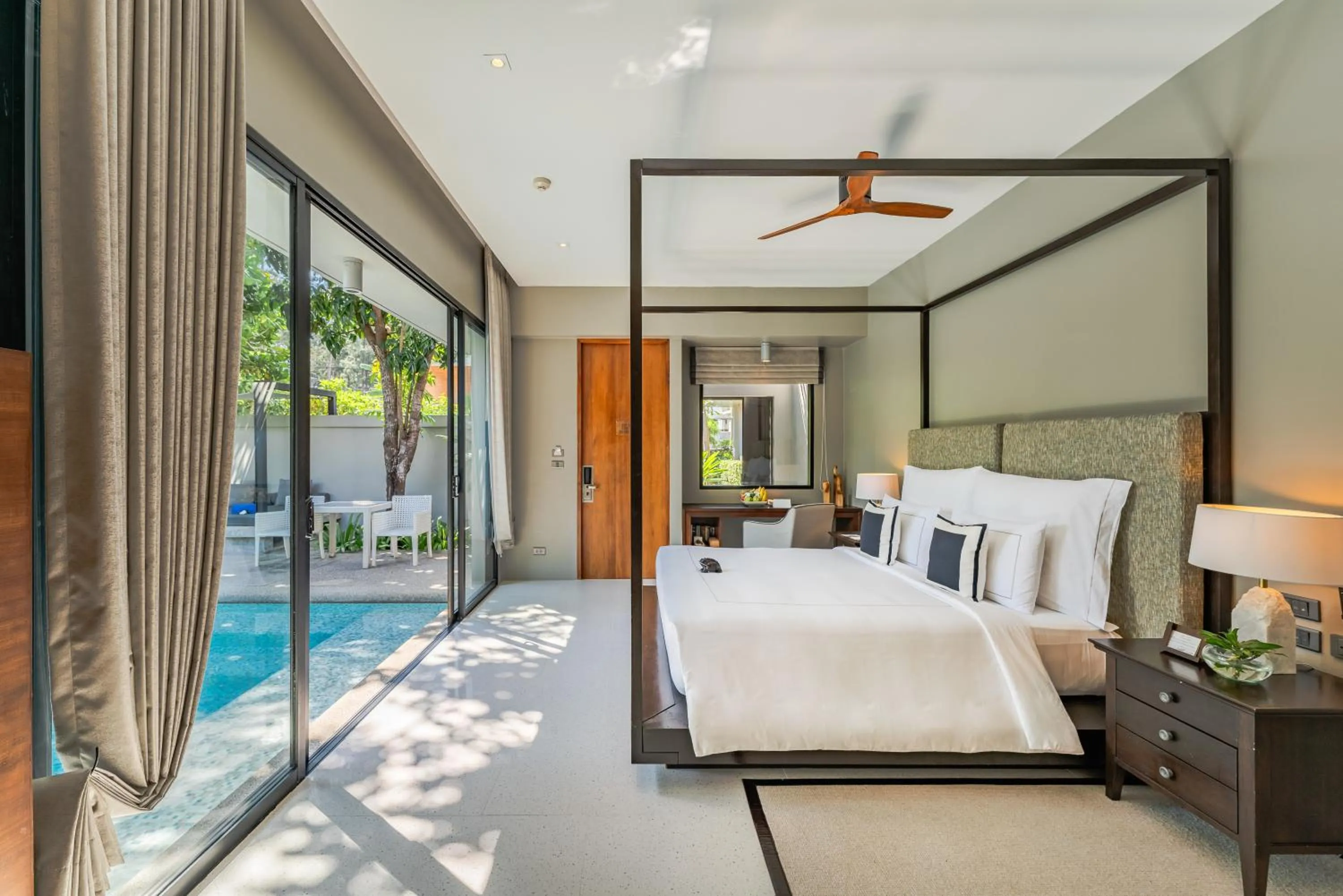 Photo of the whole room, Bed in Aleenta Phuket - Phang Nga - The Leading Hotels of the World