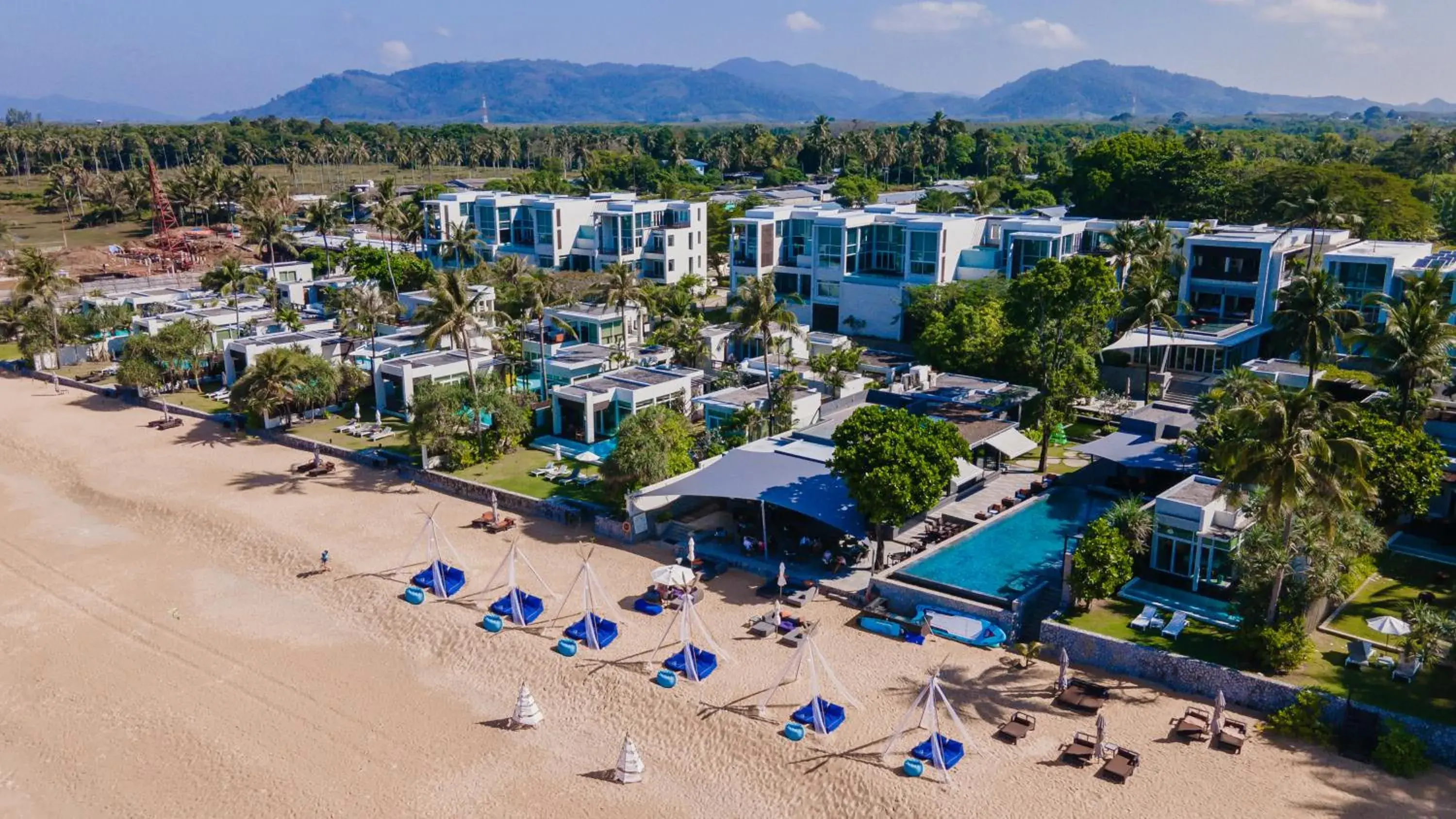 Property building in Aleenta Phuket - Phang Nga - The Leading Hotels of the World Property building in Aleenta Phuket - Phang Nga - The Leading Hotels of the World