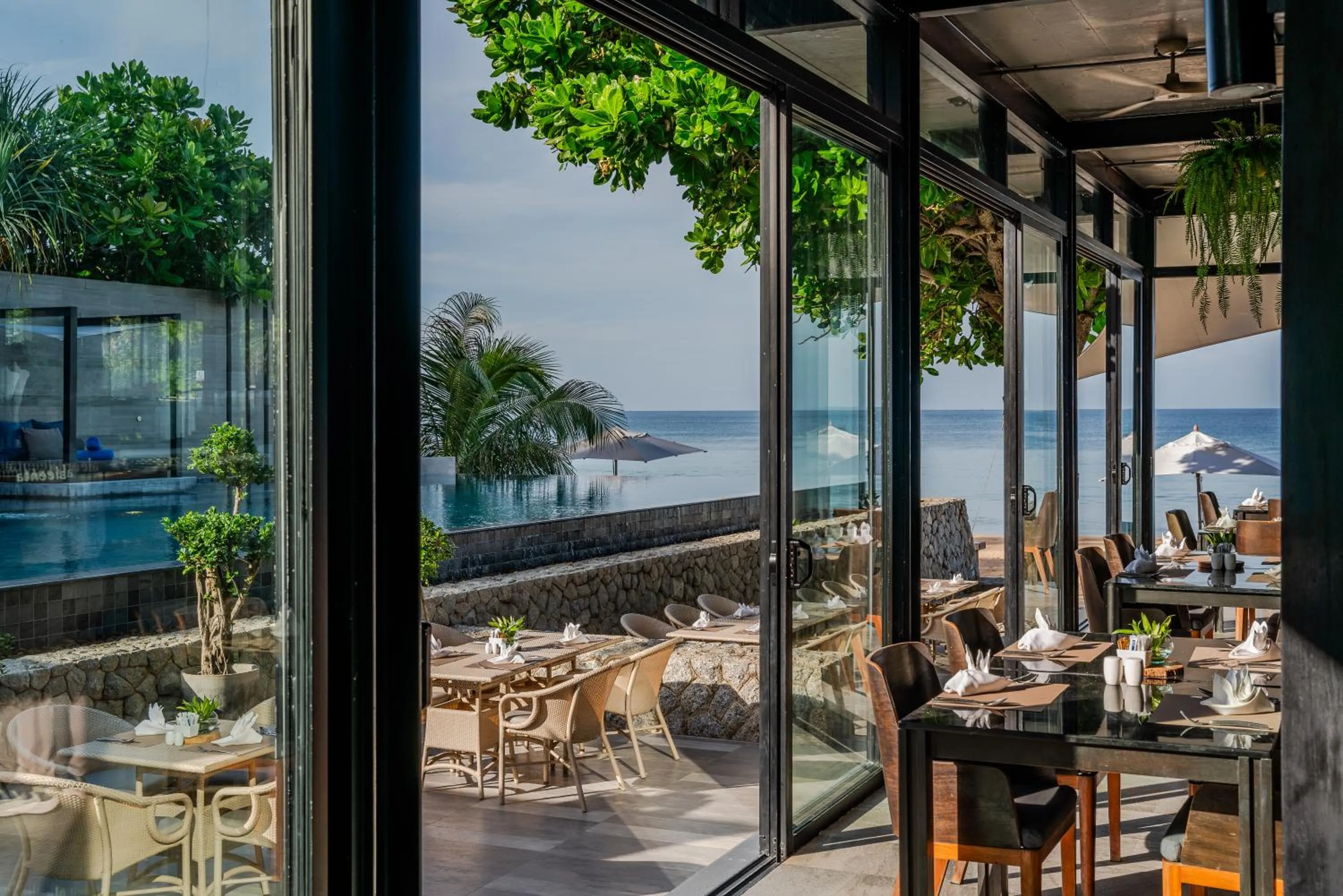 Restaurant/places to eat in Aleenta Phuket - Phang Nga - The Leading Hotels of the World