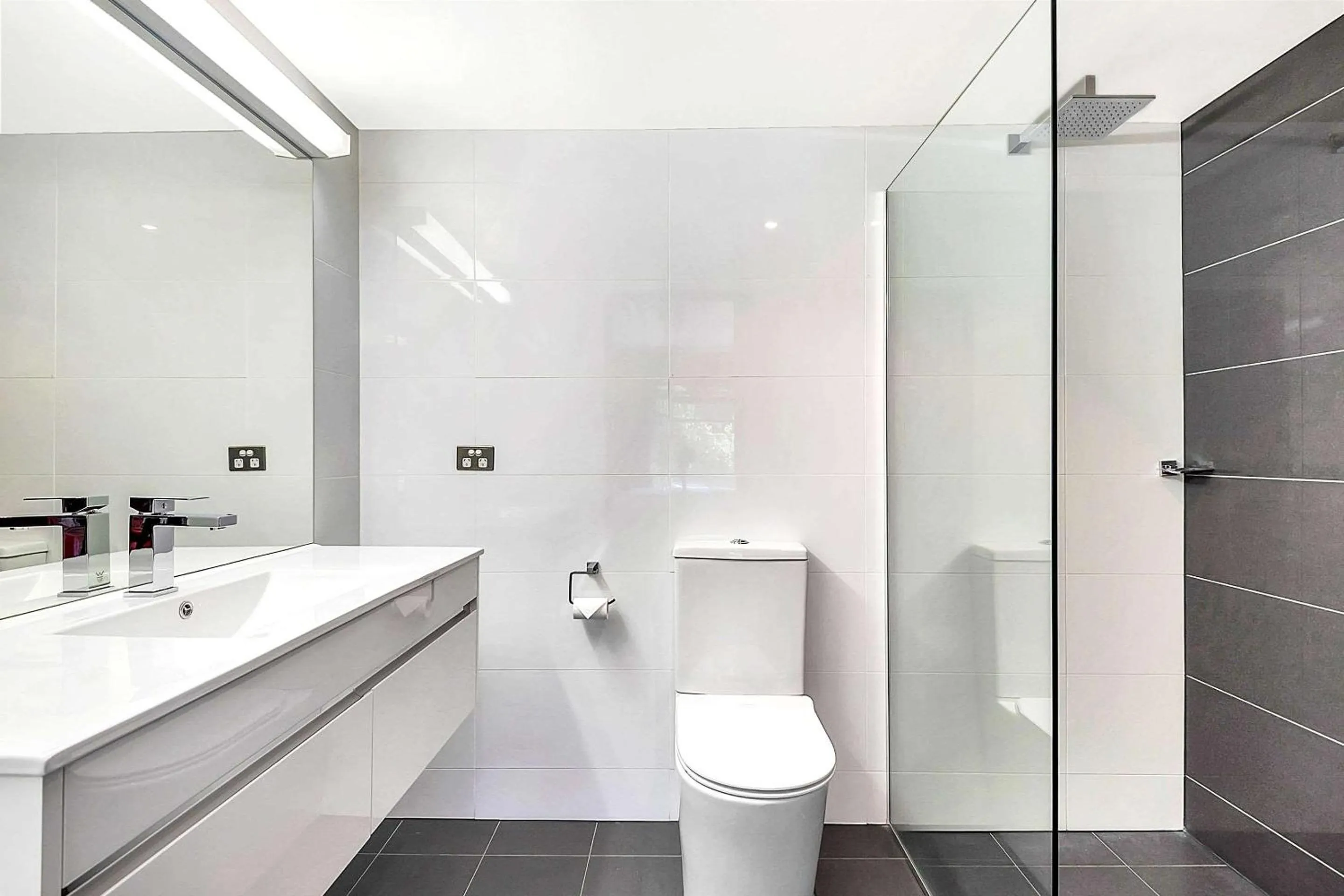 Bathroom in Quality Inn O'Connell