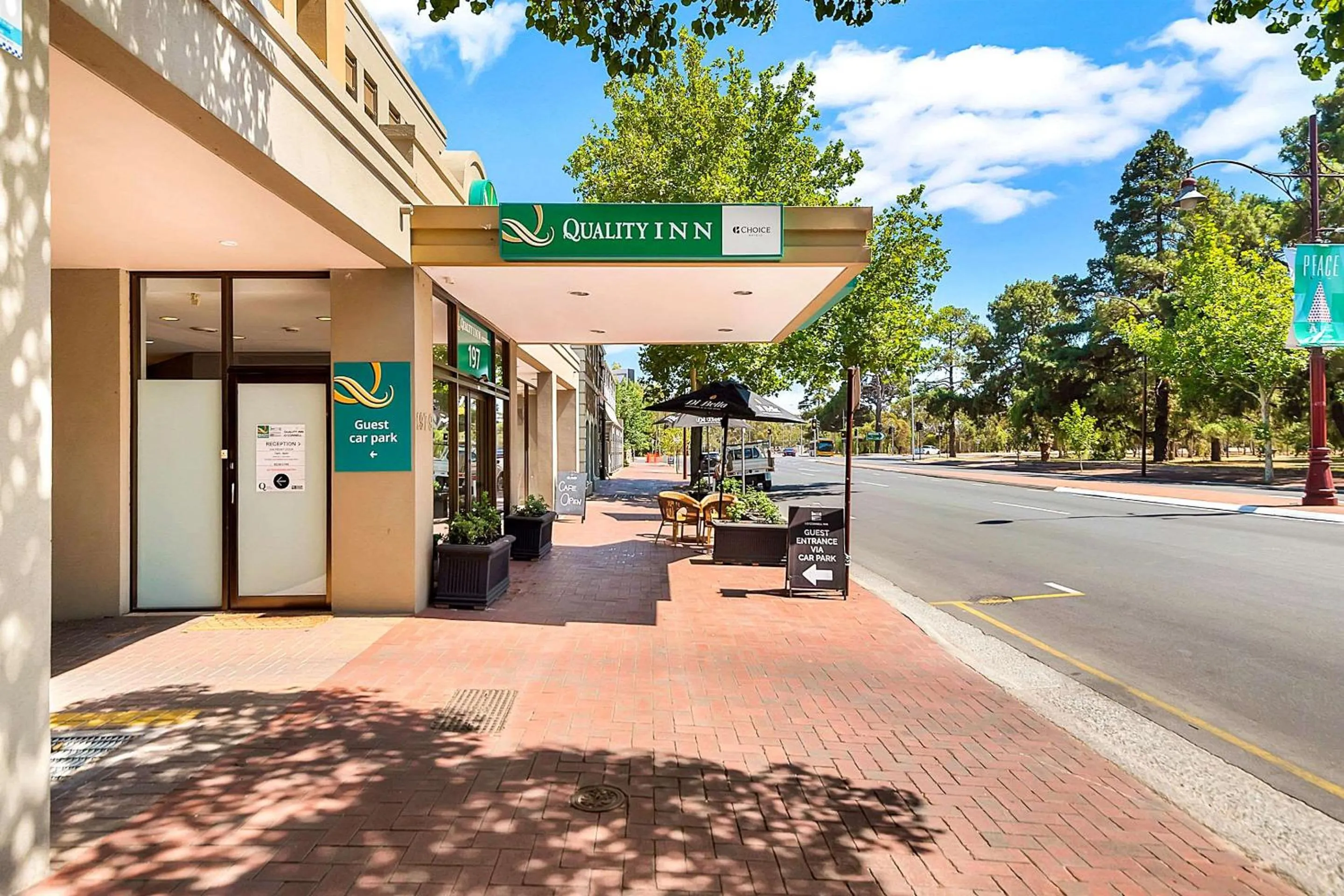 Property building in Quality Inn O'Connell