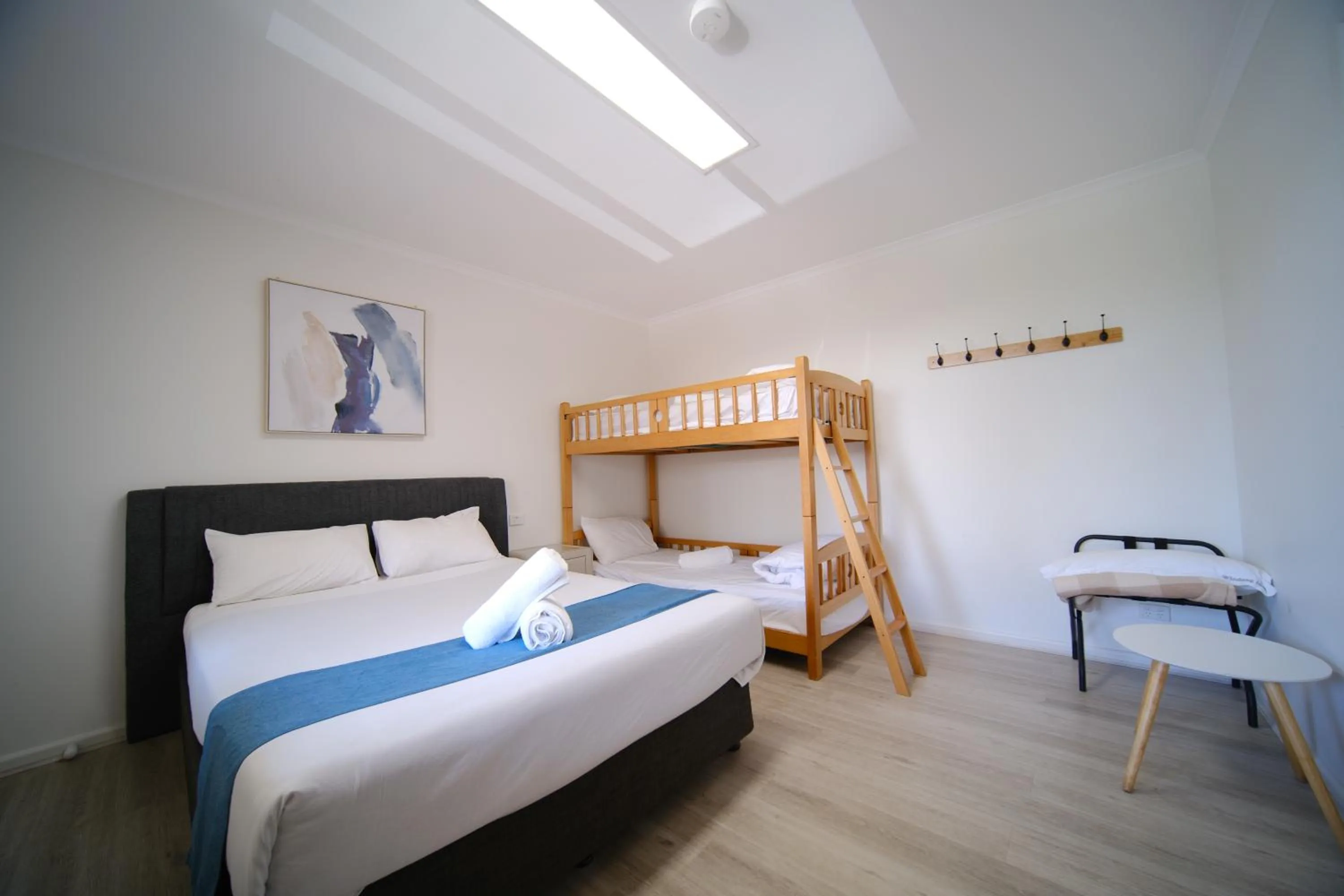 Bed in Golf Place Inn Wollongong