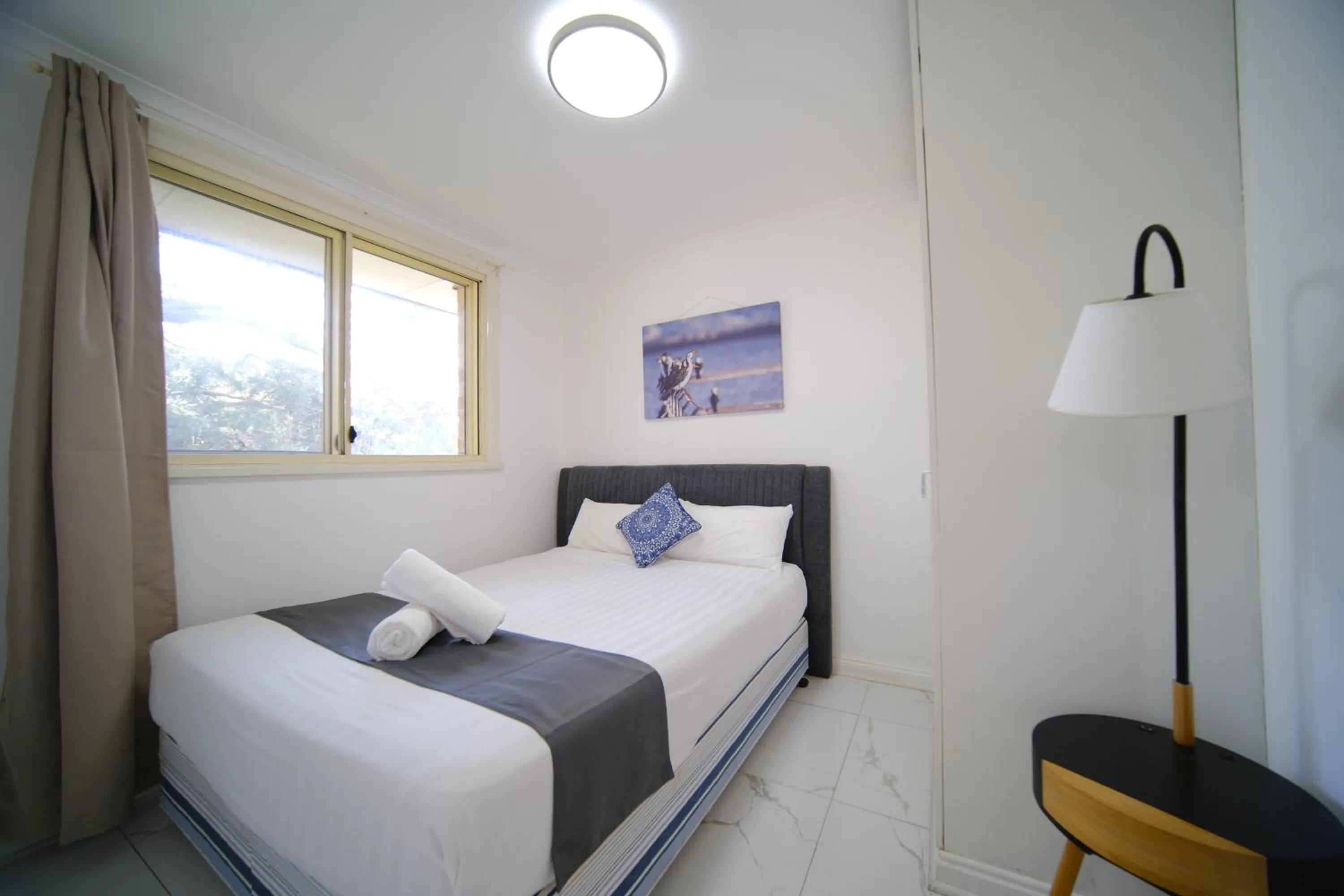 Bed in Golf Place Inn Wollongong