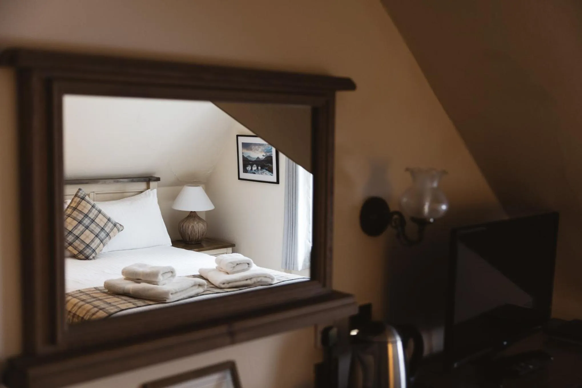 Bed in Greshornish House Hotel