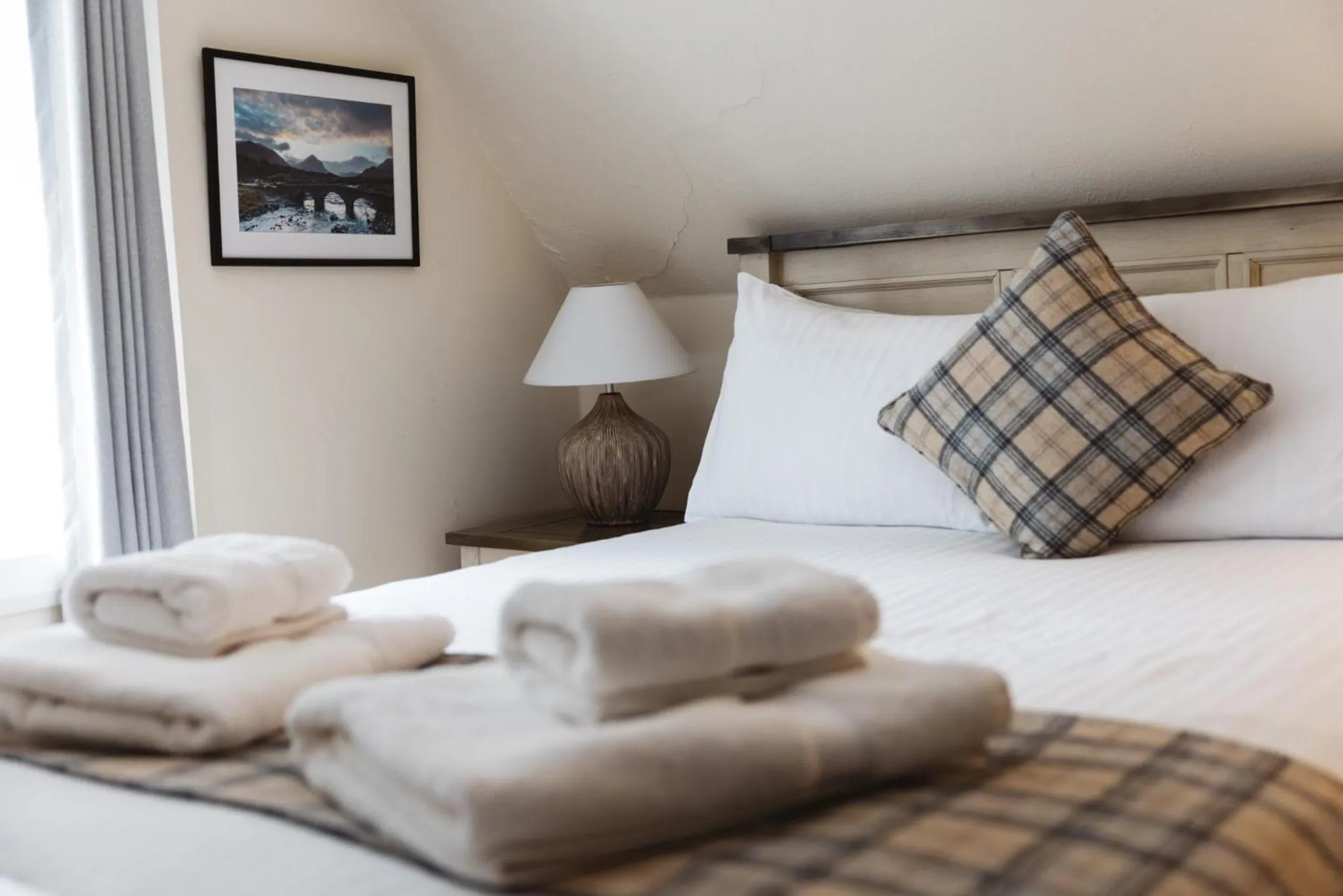 Bed in Greshornish House Hotel