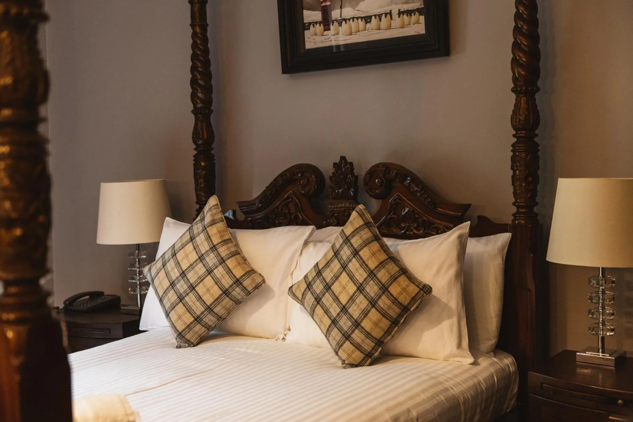 Bed in Greshornish House Hotel