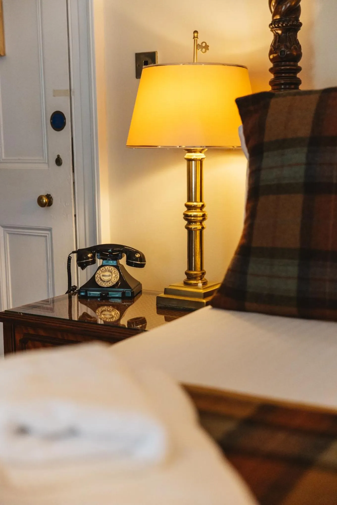 Bed in Greshornish House Hotel