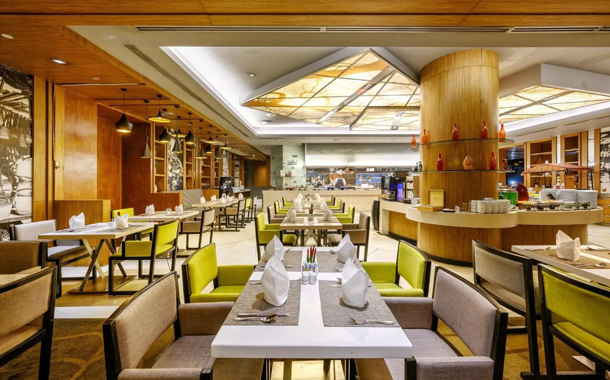 Restaurant/places to eat in Centara Grand at Central Plaza Ladprao Bangkok Restaurant/places to eat in Centara Grand at Central Plaza Ladprao Bangkok