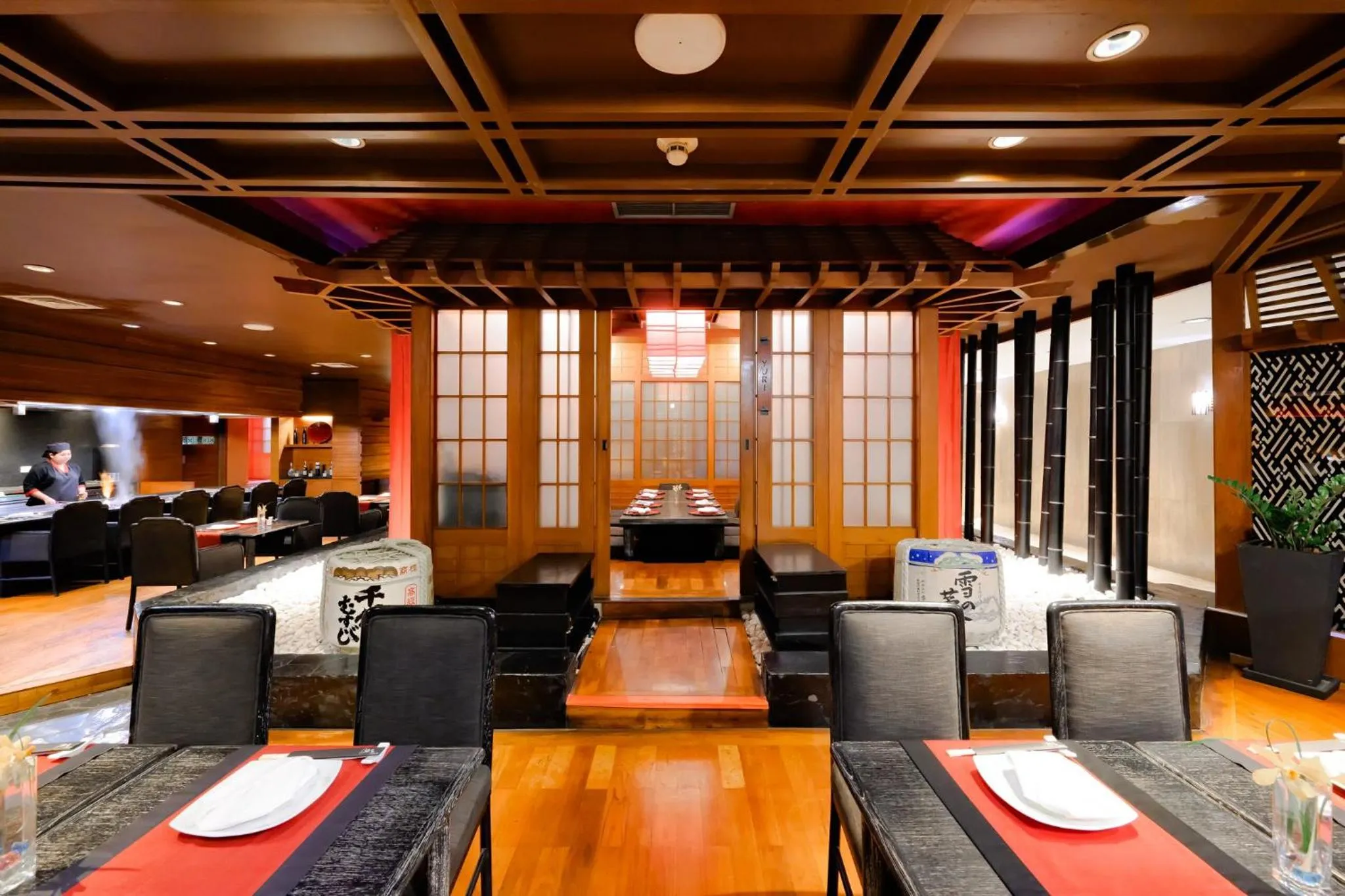 Restaurant/places to eat in Centara Grand at Central Plaza Ladprao Bangkok