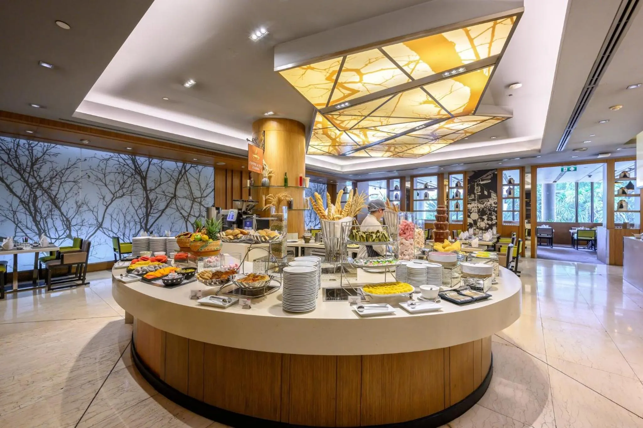 Restaurant/places to eat in Centara Grand at Central Plaza Ladprao Bangkok