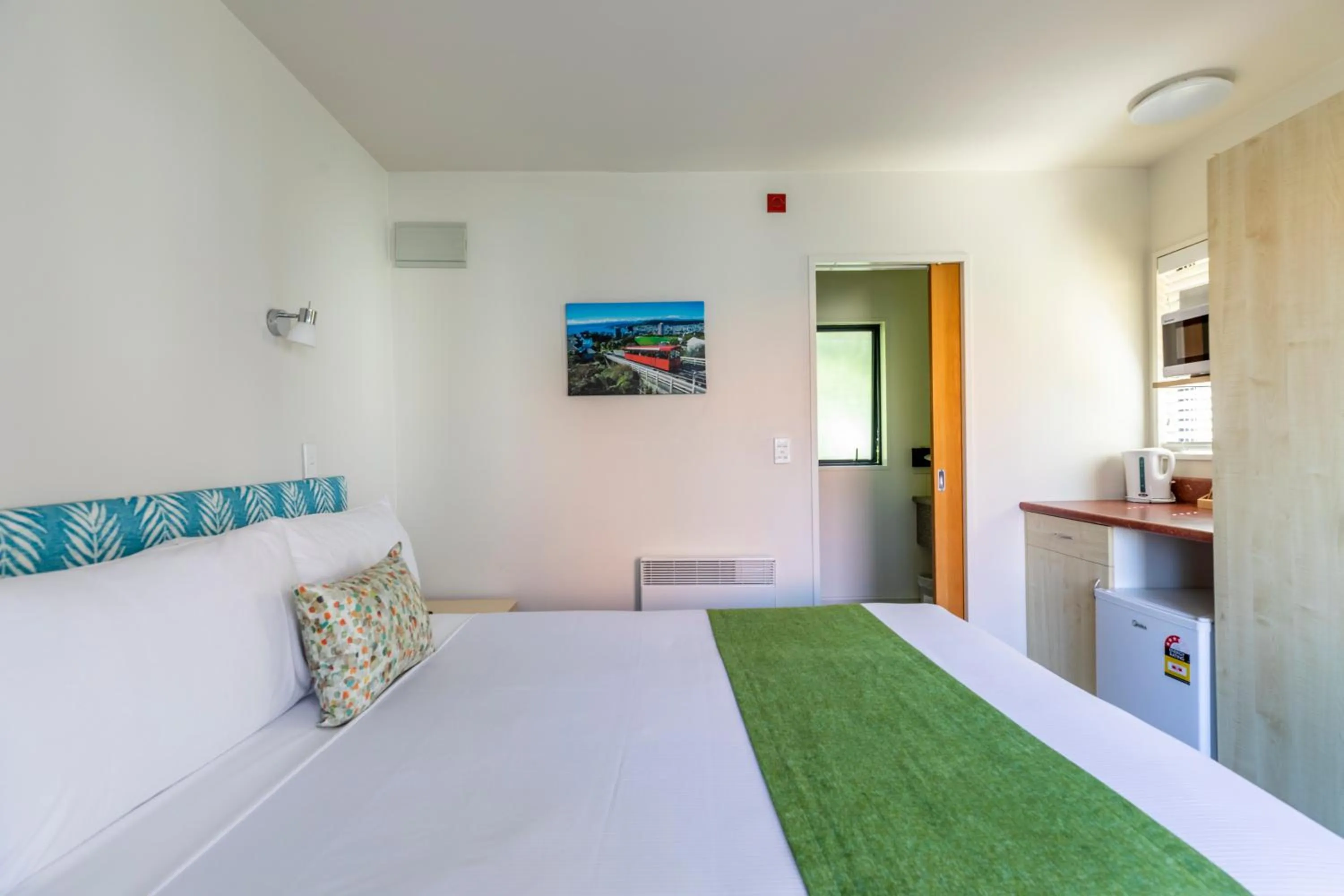 Bedroom, Bed in Bella Vista Motel Wellington