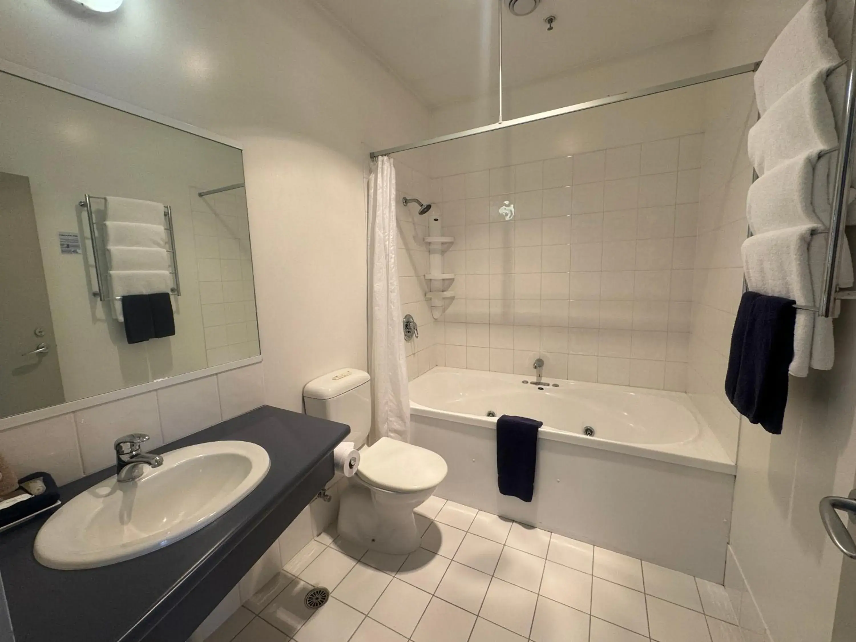 Bathroom in Best Western Wellington