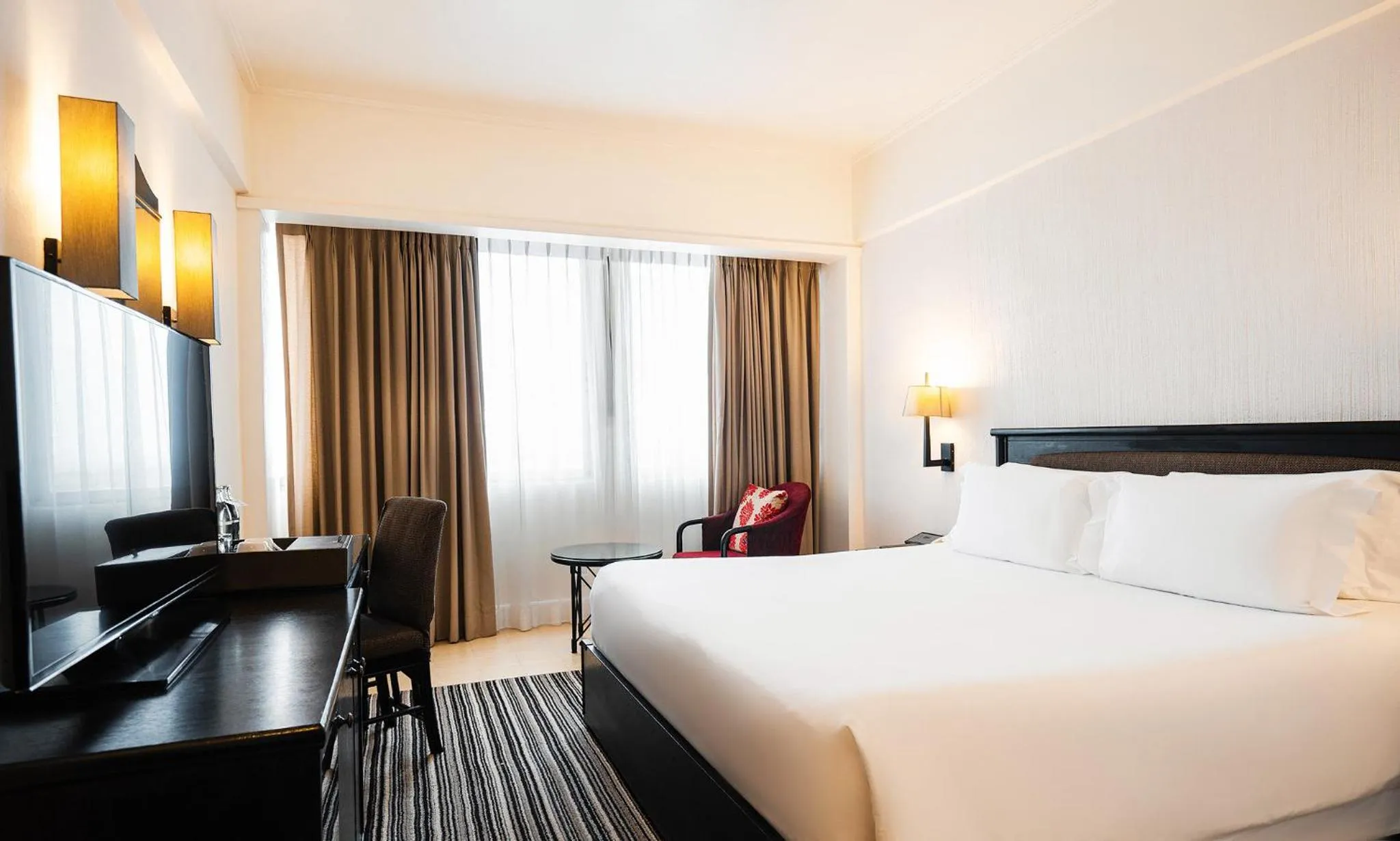 Bedroom, Bed in Centara Hotel Hat Yai