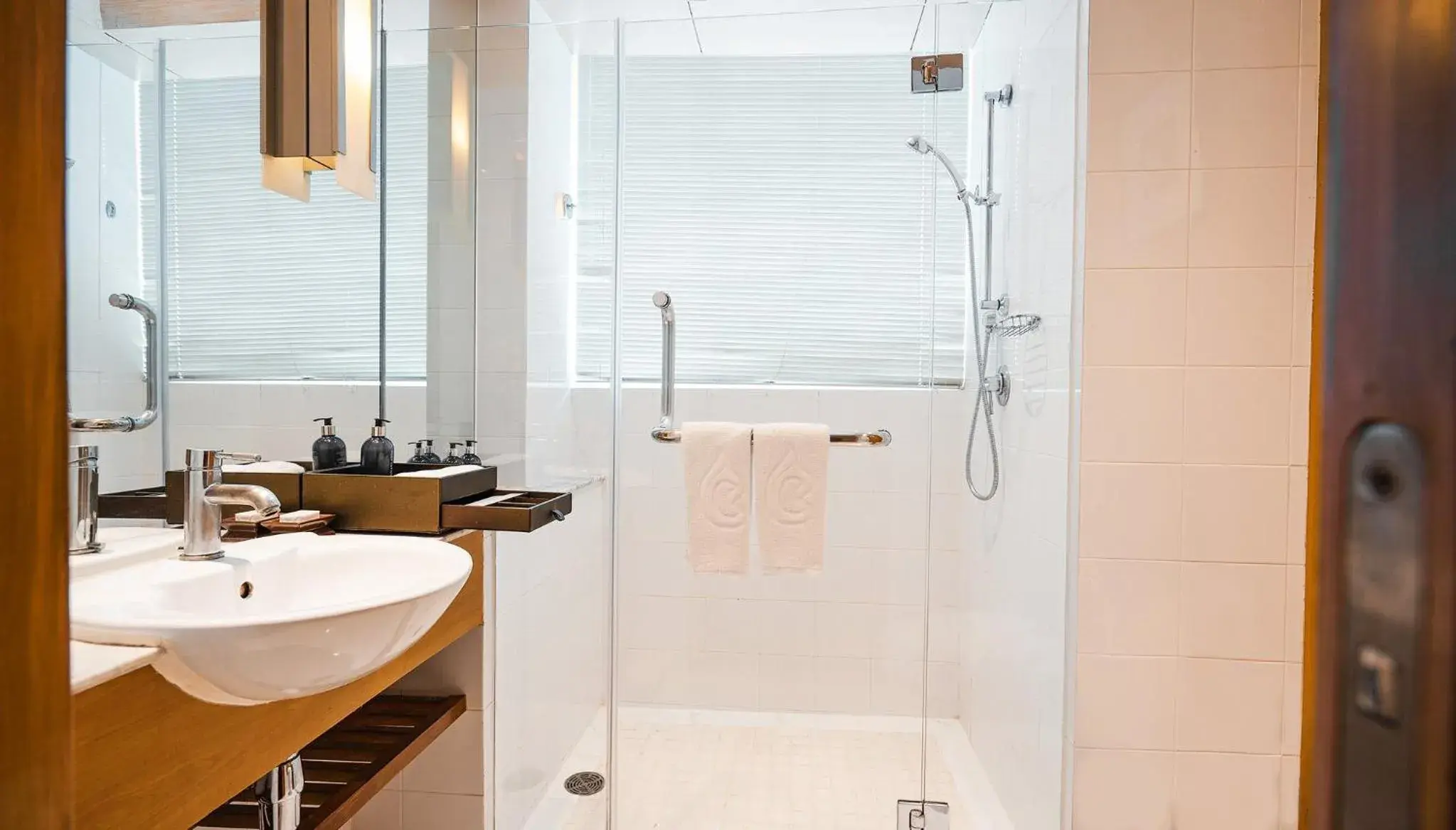 Bathroom in Centara Hotel Hat Yai Bathroom in Centara Hotel Hat Yai