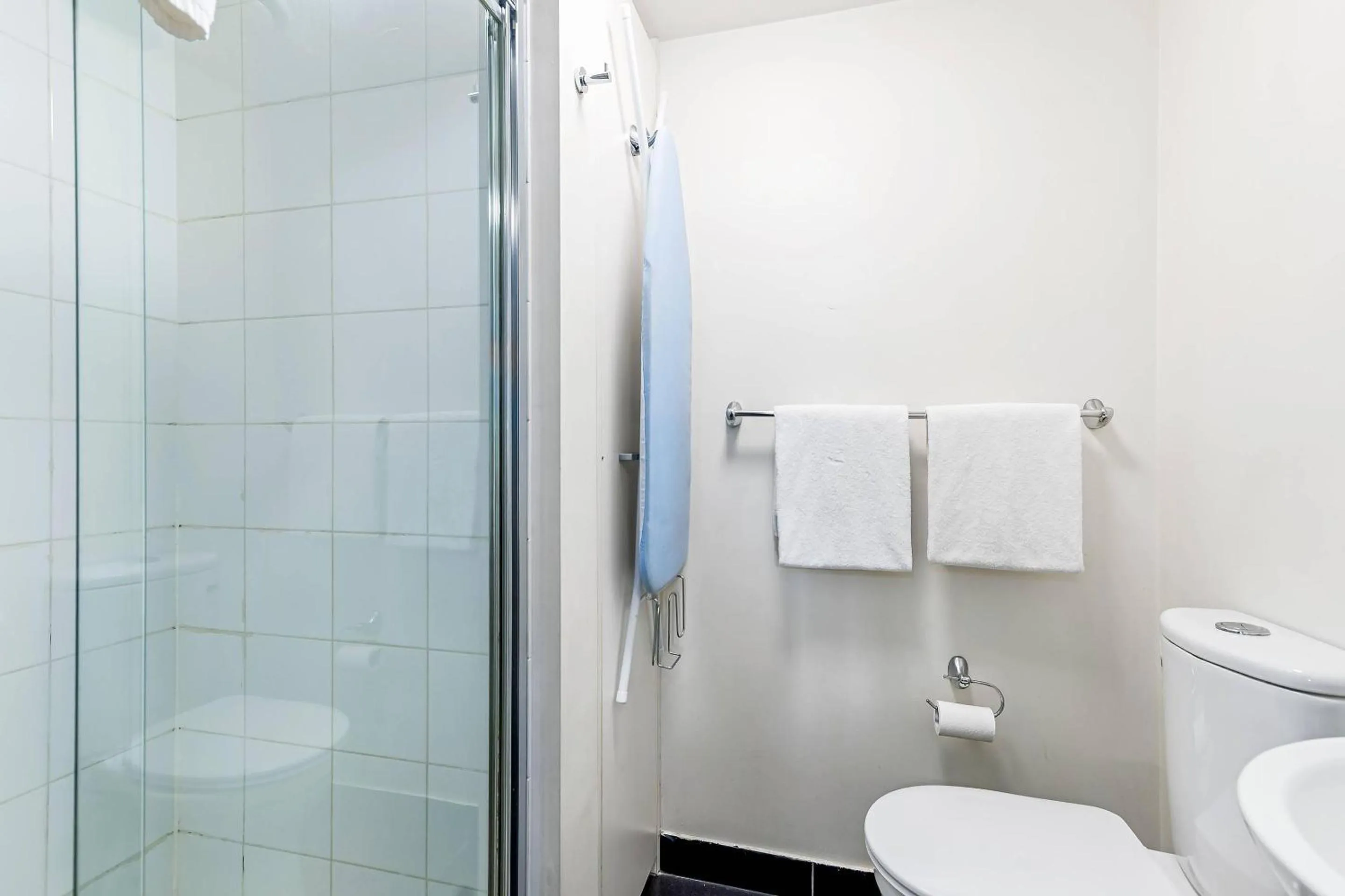 Bedroom in Quality Apartments North Melbourne