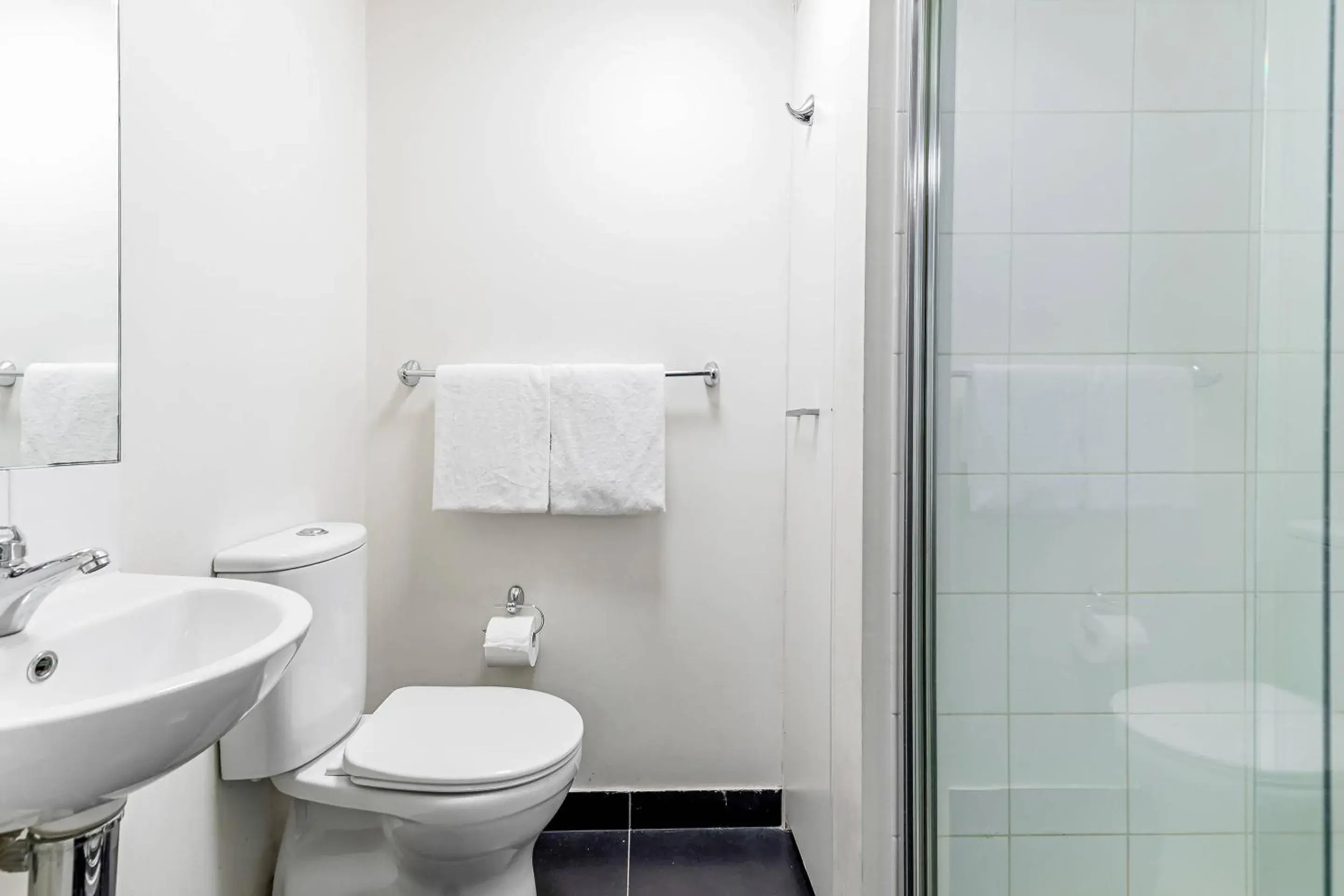 Bedroom in Quality Apartments North Melbourne Bedroom in Quality Apartments North Melbourne