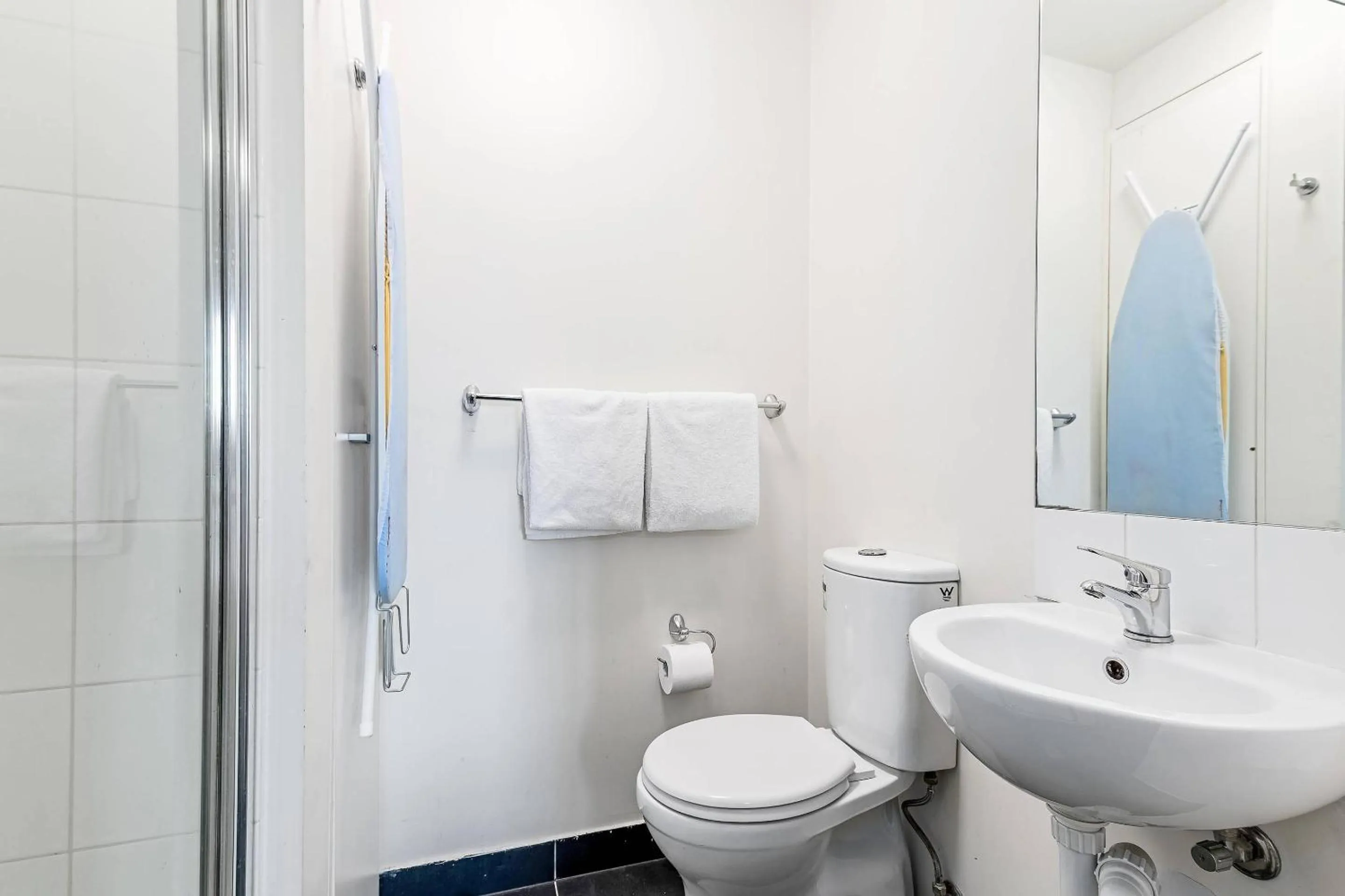 Bedroom in Quality Apartments North Melbourne