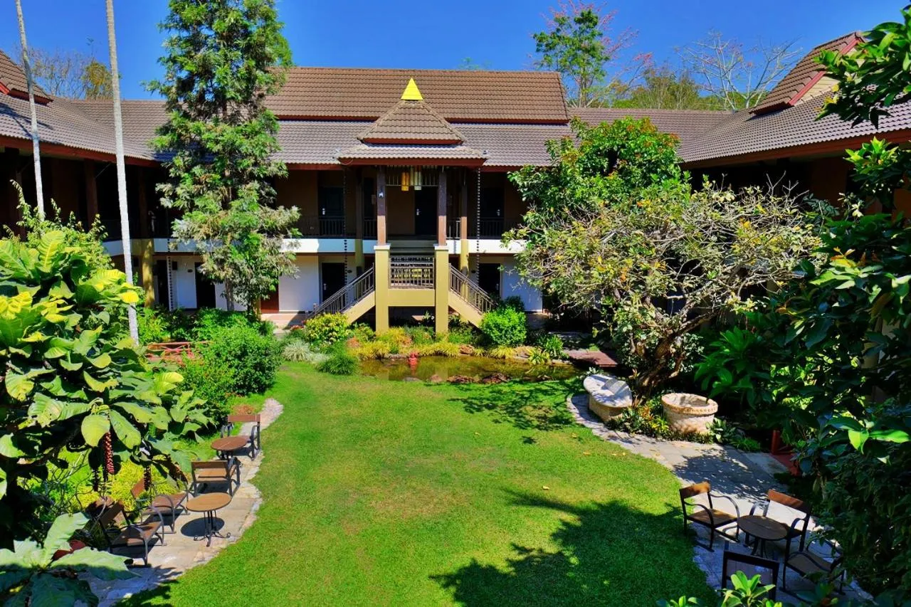 Mae Jo Golf Resort & Spa