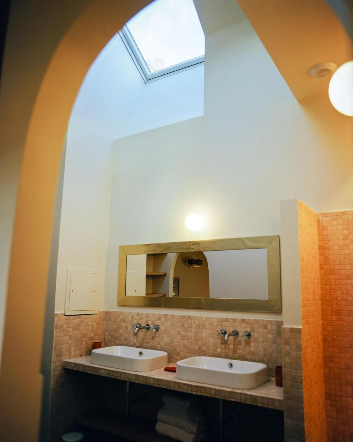 Bathroom in Hotel Habituel