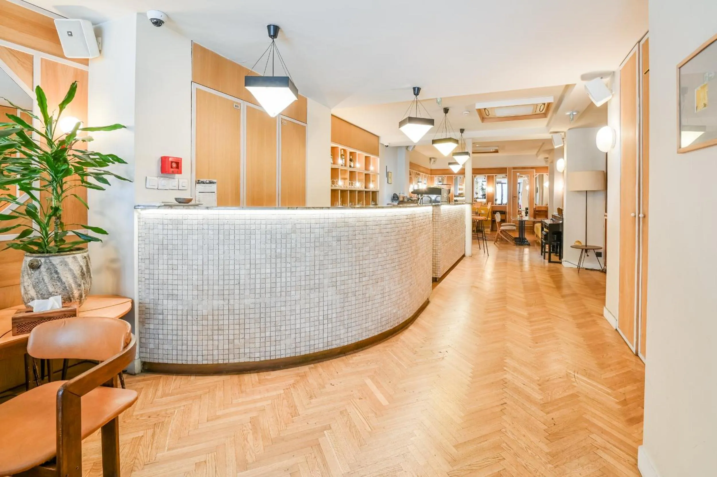 Hotel Habituel