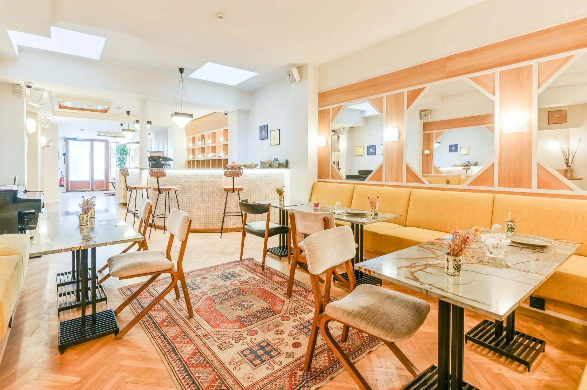 Hotel Habituel
