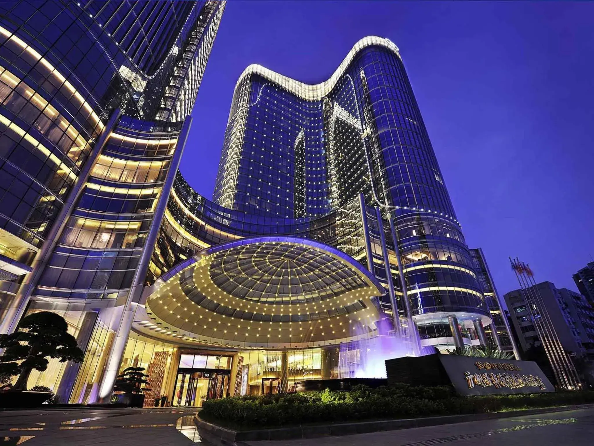 Property building in Sofitel Guangzhou Sunrich Property building in Sofitel Guangzhou Sunrich
