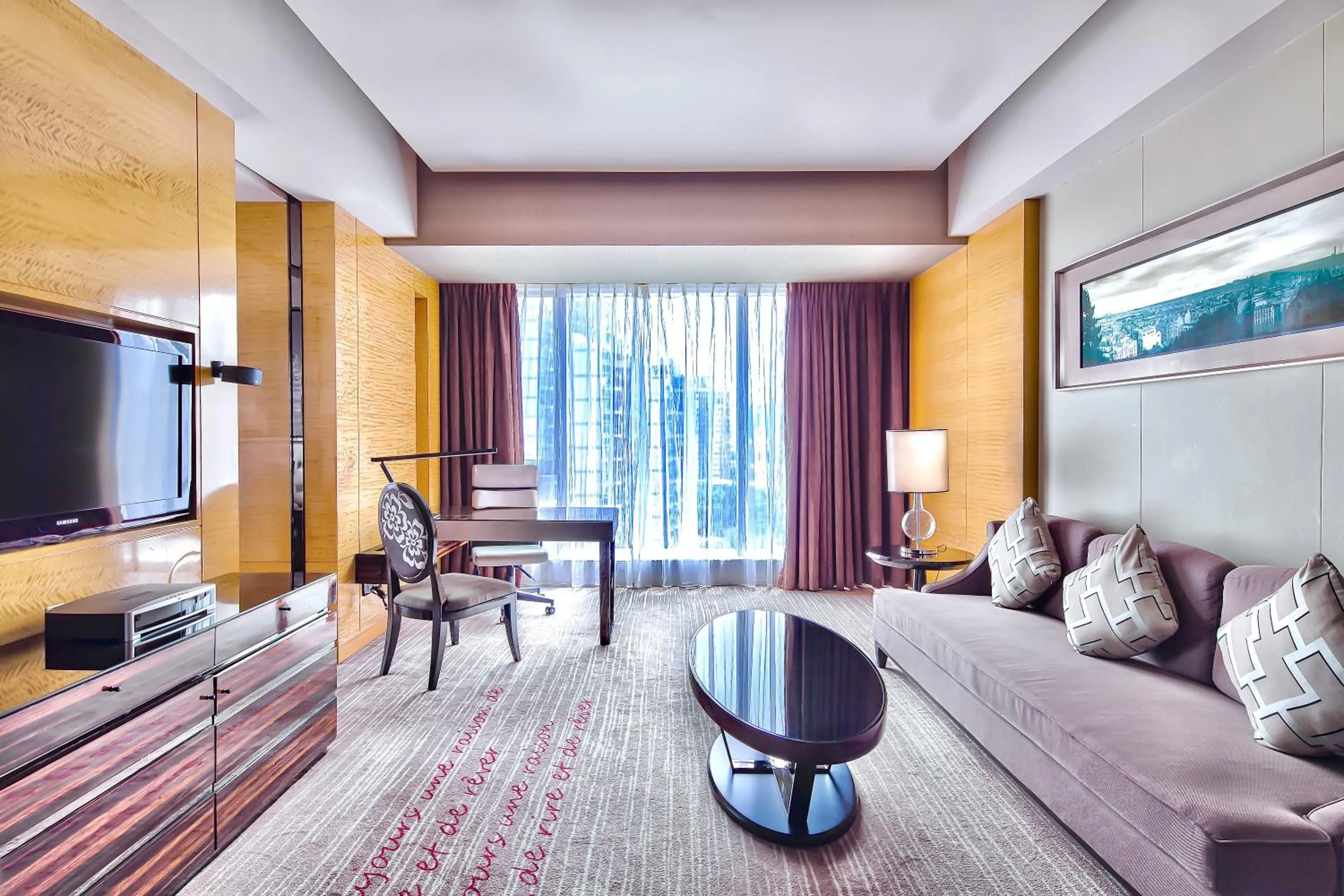 Living room, Bed in Sofitel Guangzhou Sunrich