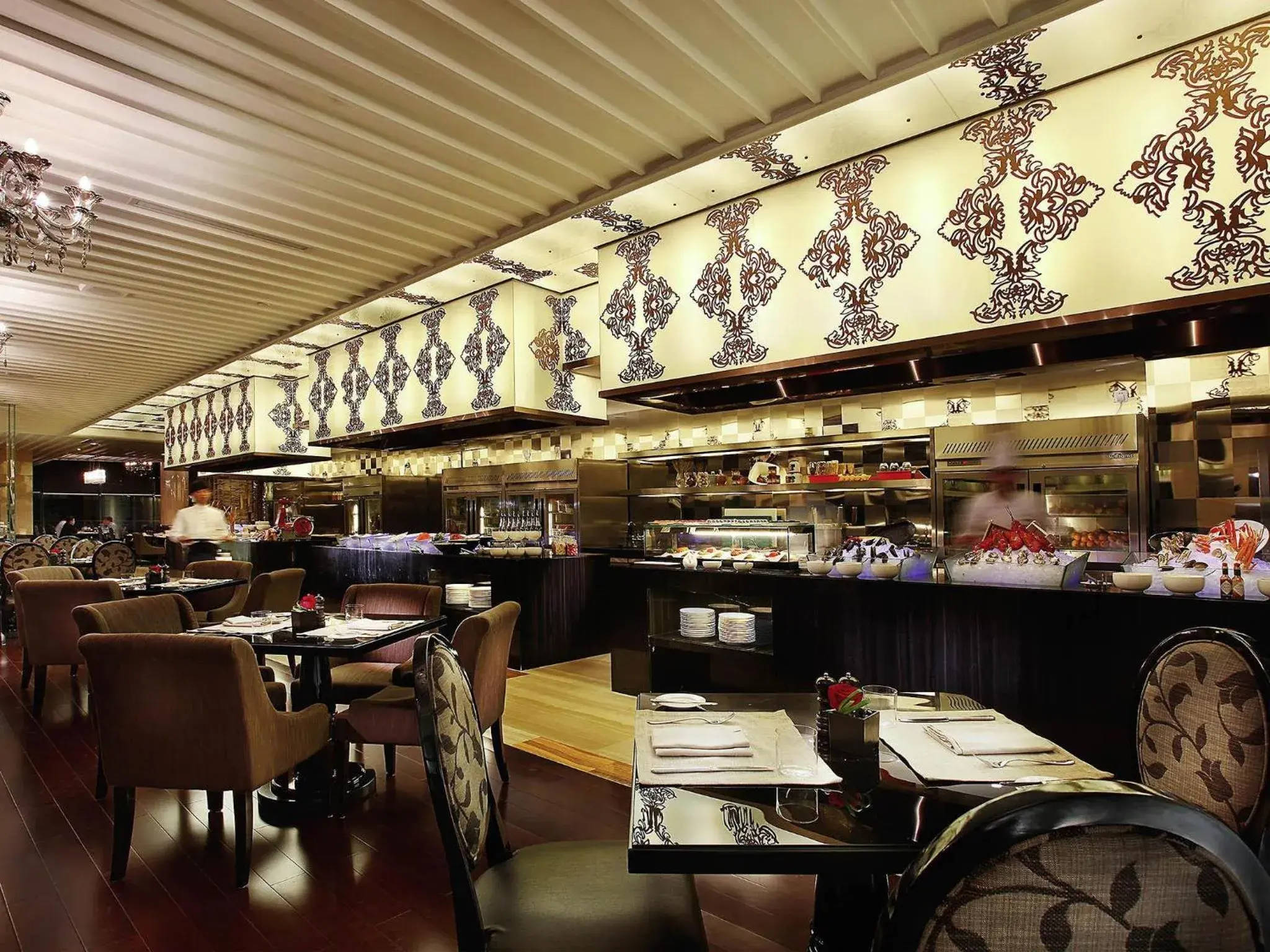 Restaurant/places to eat in Sofitel Guangzhou Sunrich Restaurant/places to eat in Sofitel Guangzhou Sunrich