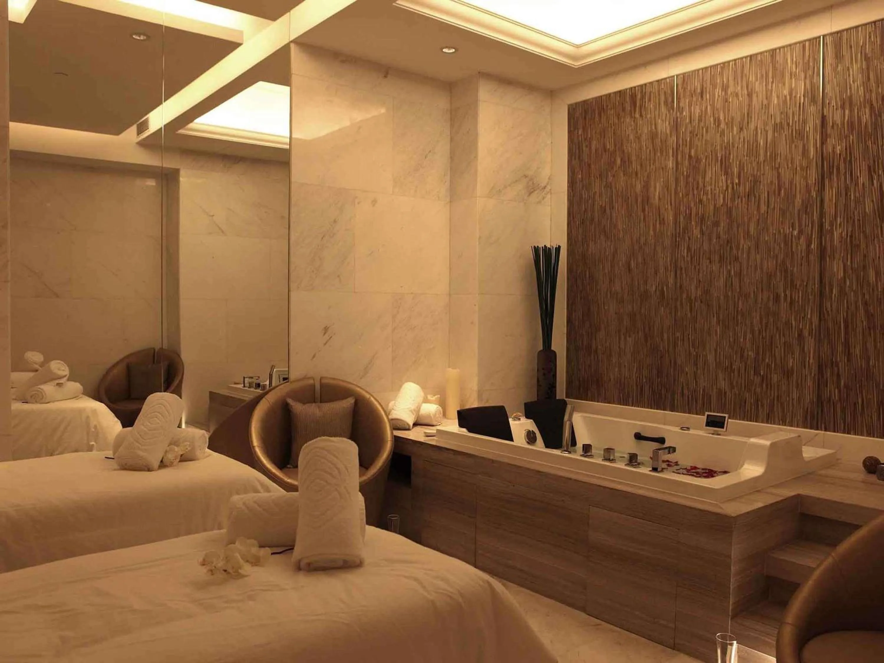 Spa and wellness centre/facilities in Sofitel Guangzhou Sunrich