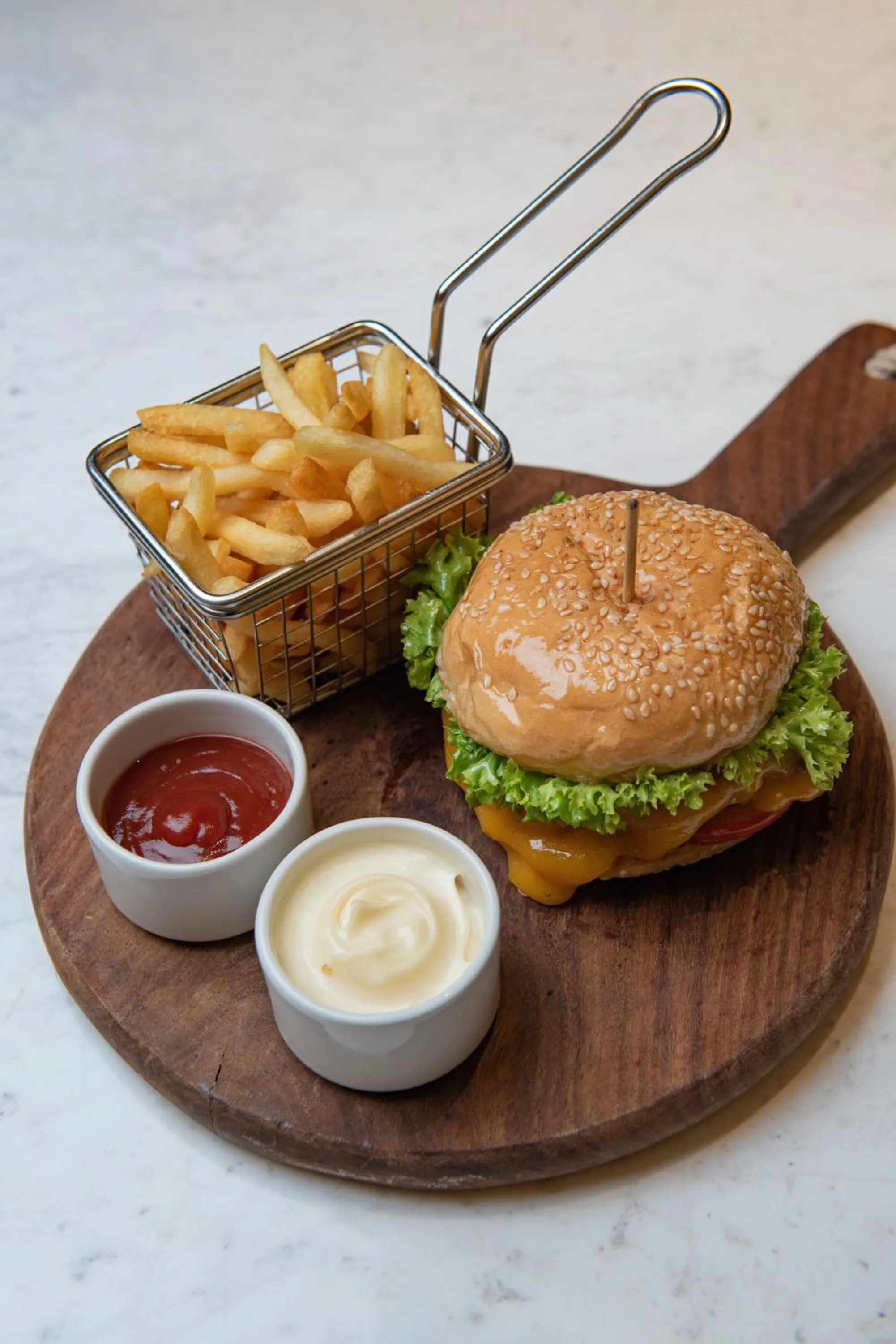 Food in Corp Executive Hotel Doha Suites