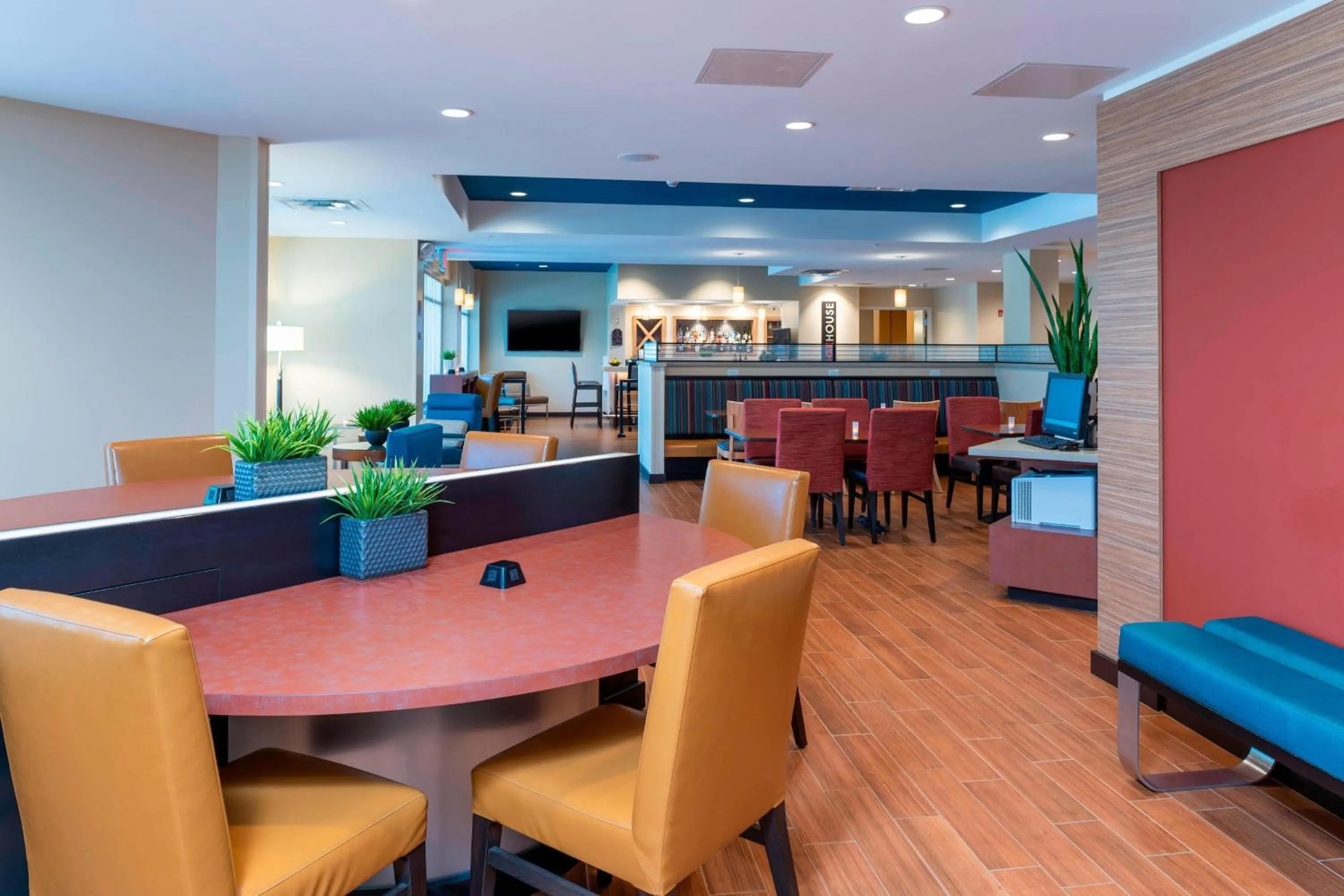 Lobby or reception in TownePlace Suites by Marriott Louisville North