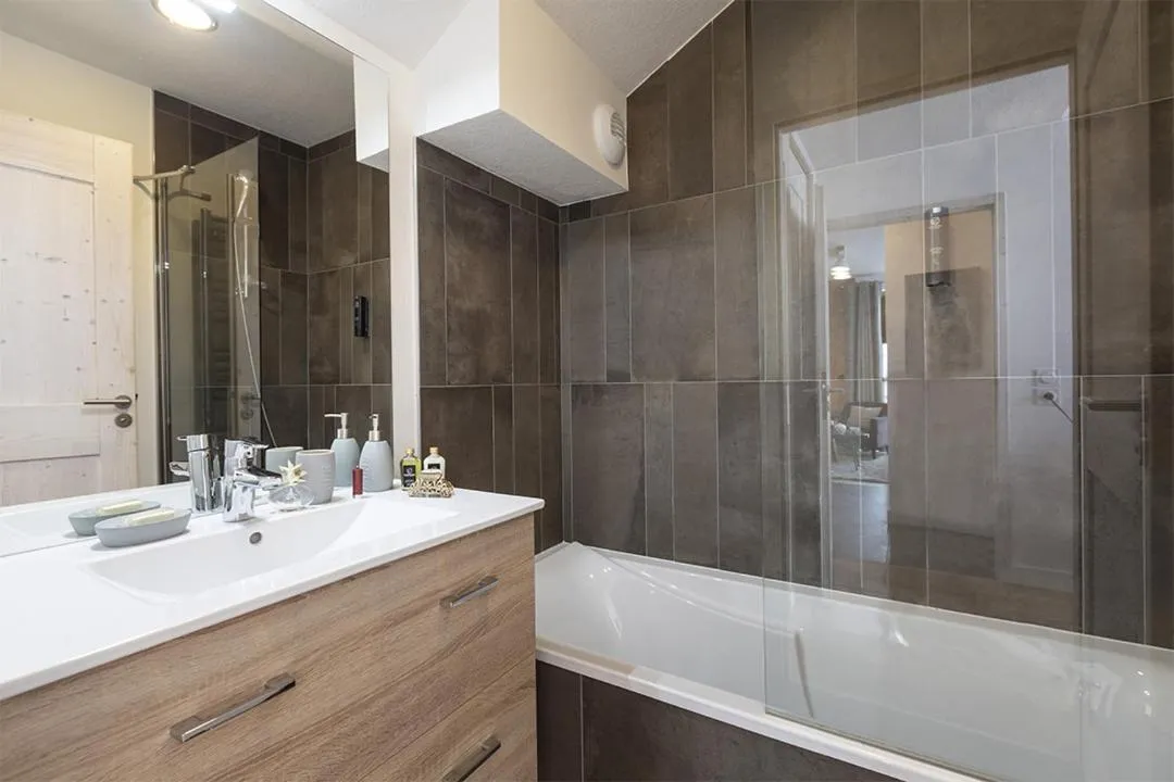 Bathroom in TERRESENS - Le Hameau de Barthélémy