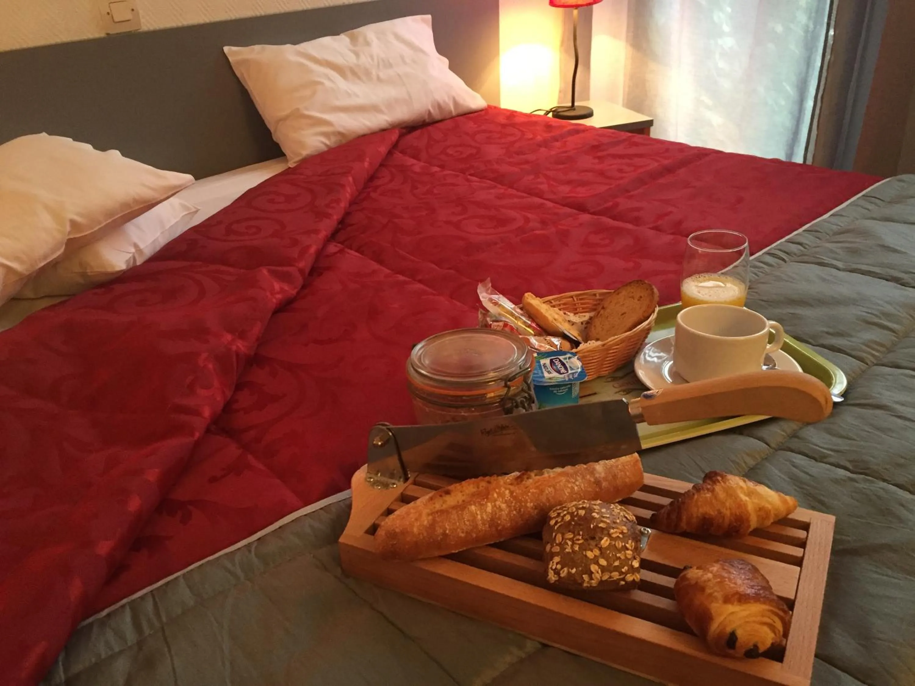 Bedroom, Bed in Le Pavillon