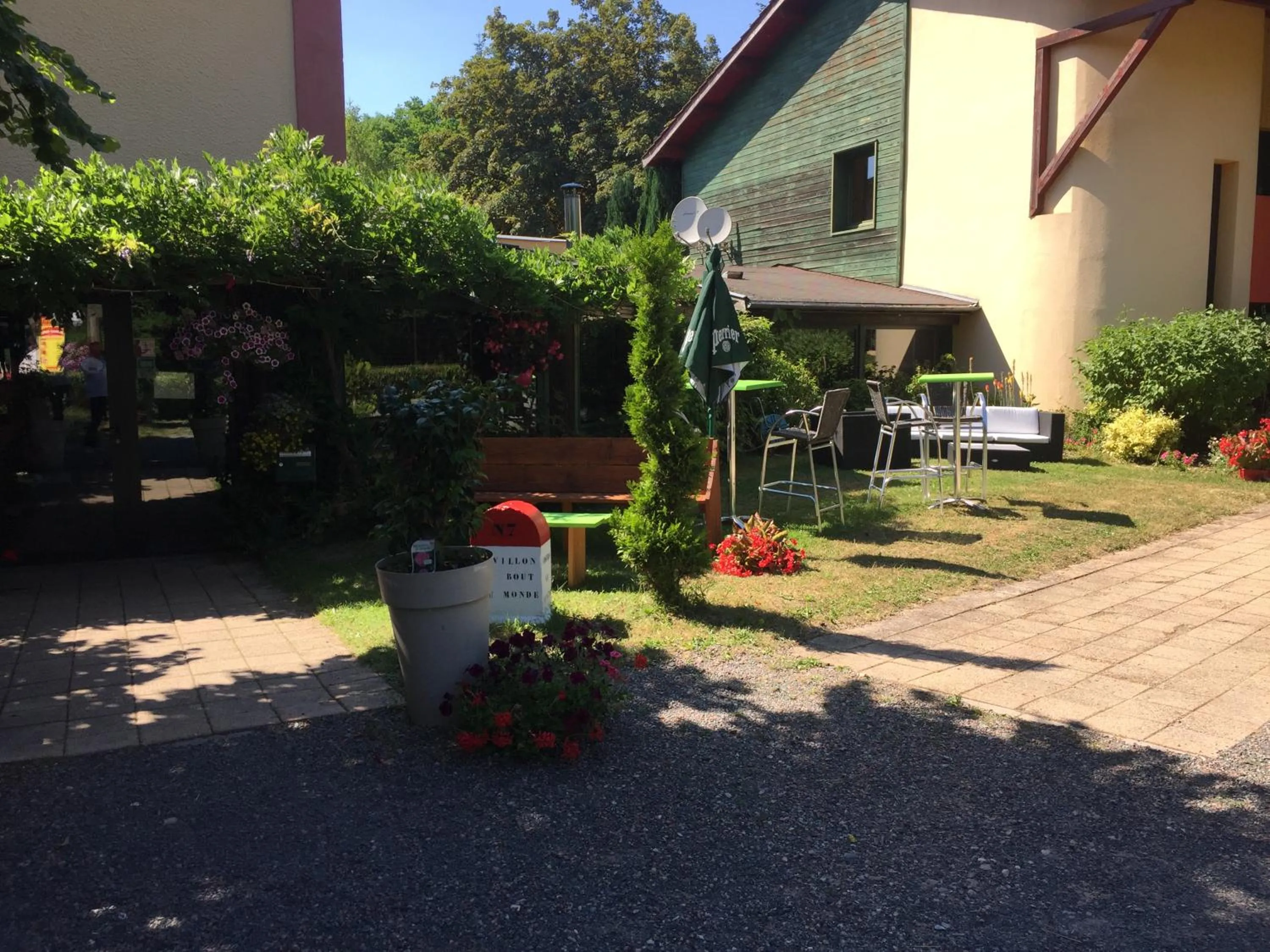 Garden in Le Pavillon