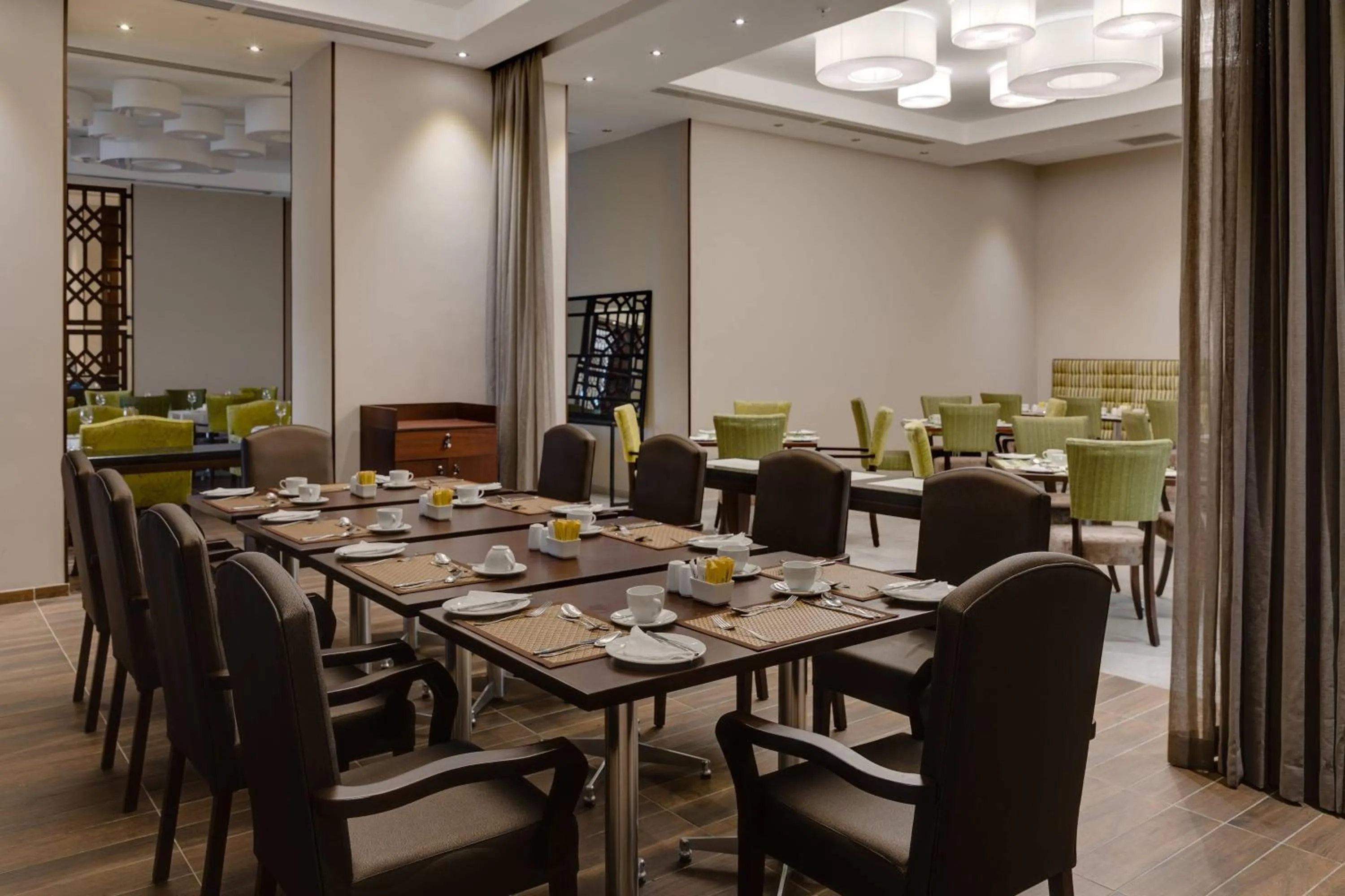 Restaurant/places to eat in Protea Hotel by Marriott Owerri Select