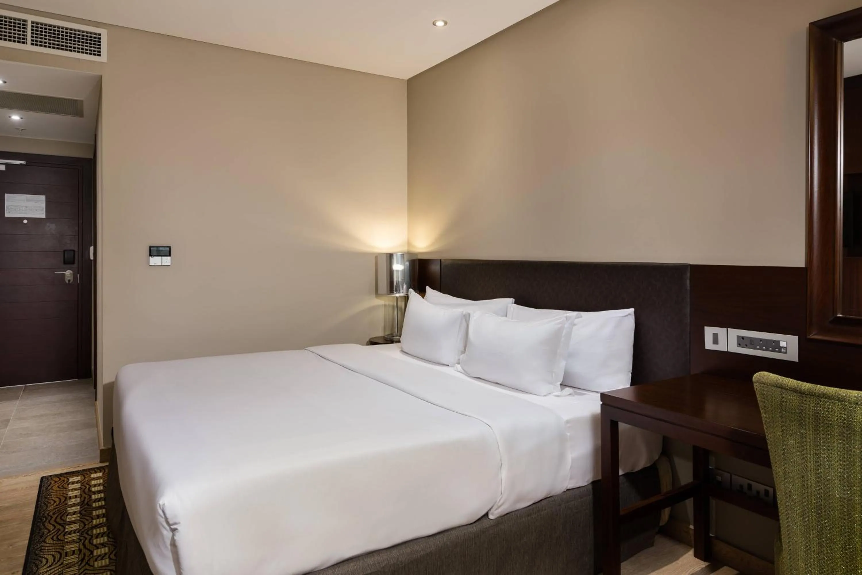 Photo of the whole room, Bed in Protea Hotel by Marriott Owerri Select