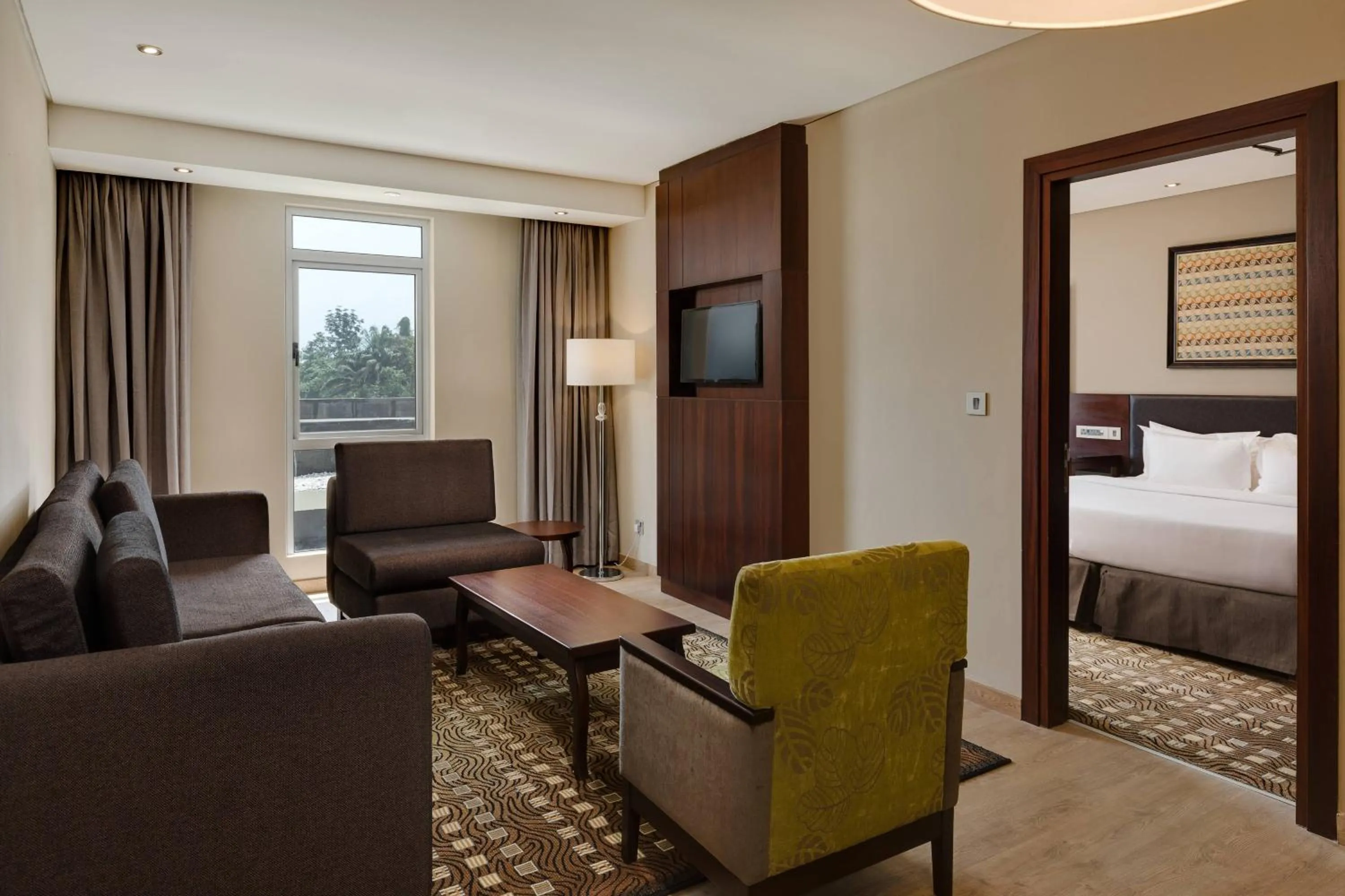 Lounge or bar, Bed in Protea Hotel by Marriott Owerri Select